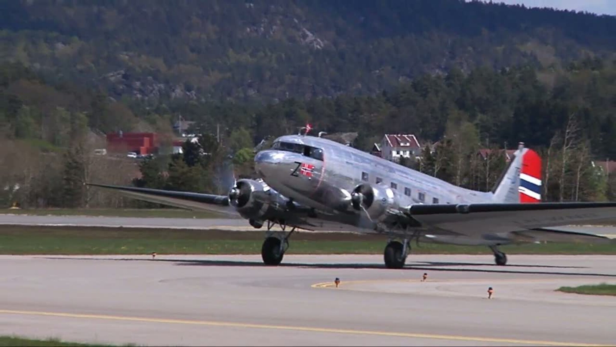 Se klipp fra flyshowet