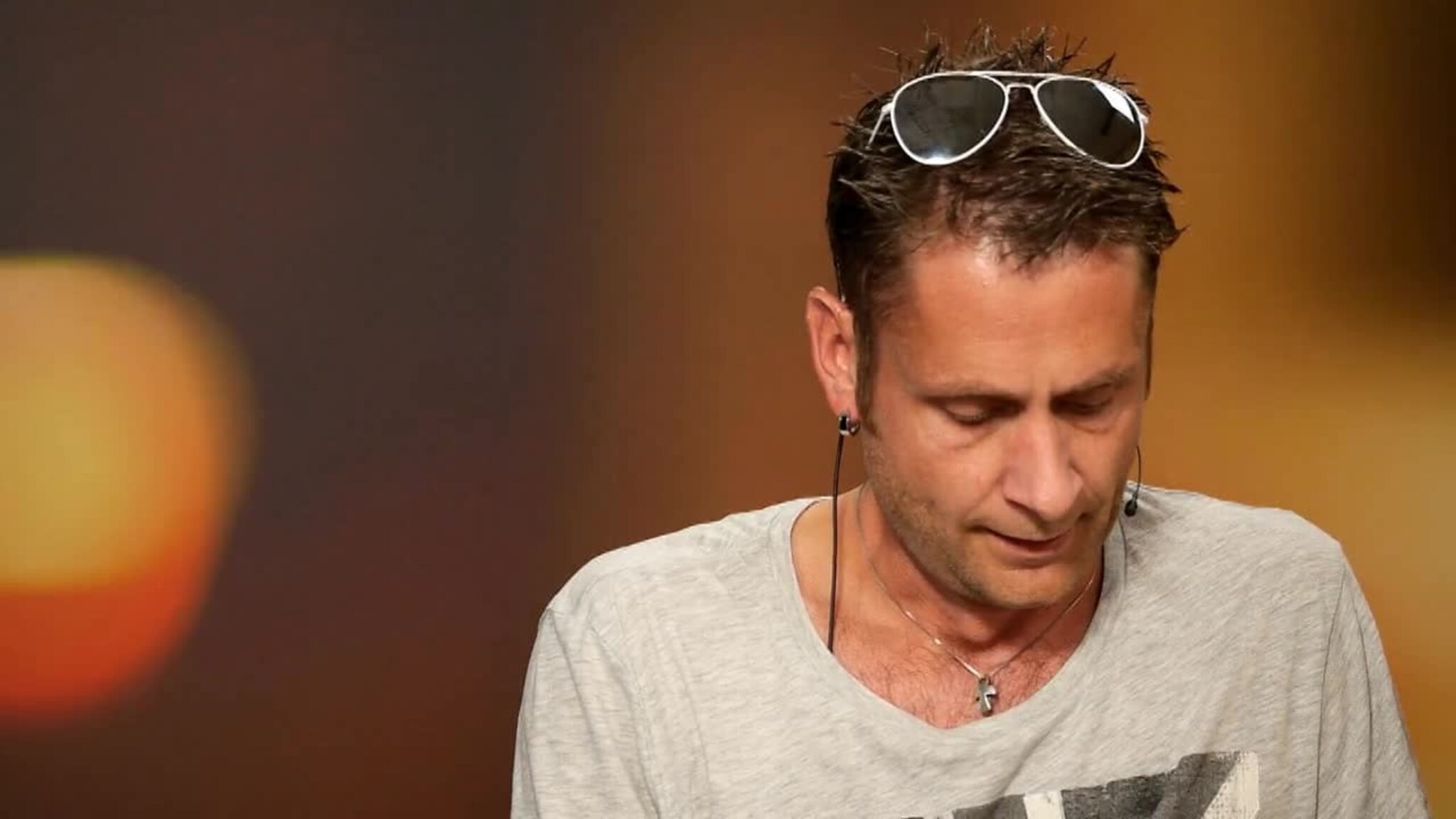 Urpremiere på sangen om Daniel Aase