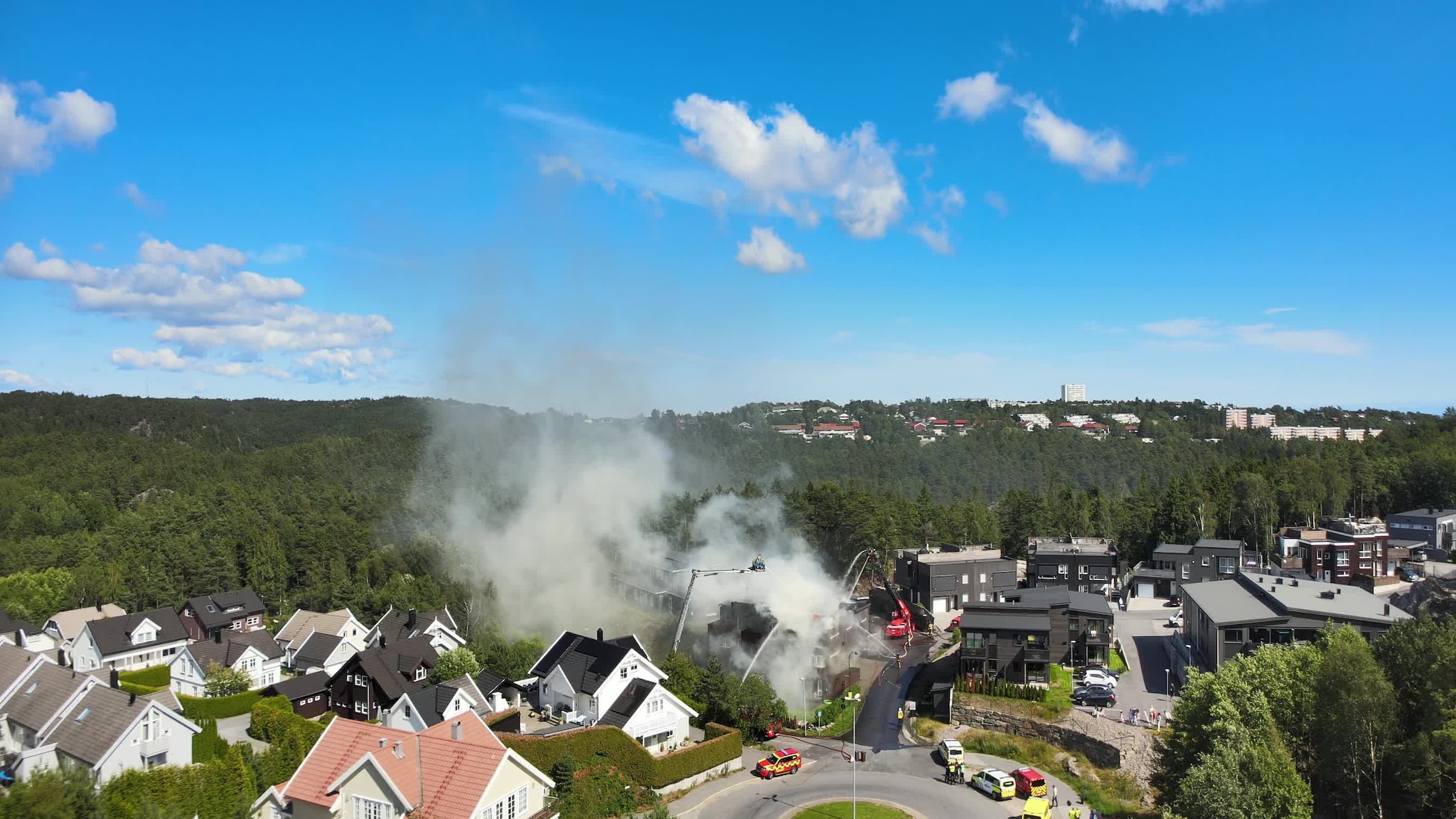 Rekkehus totalskadet i brann