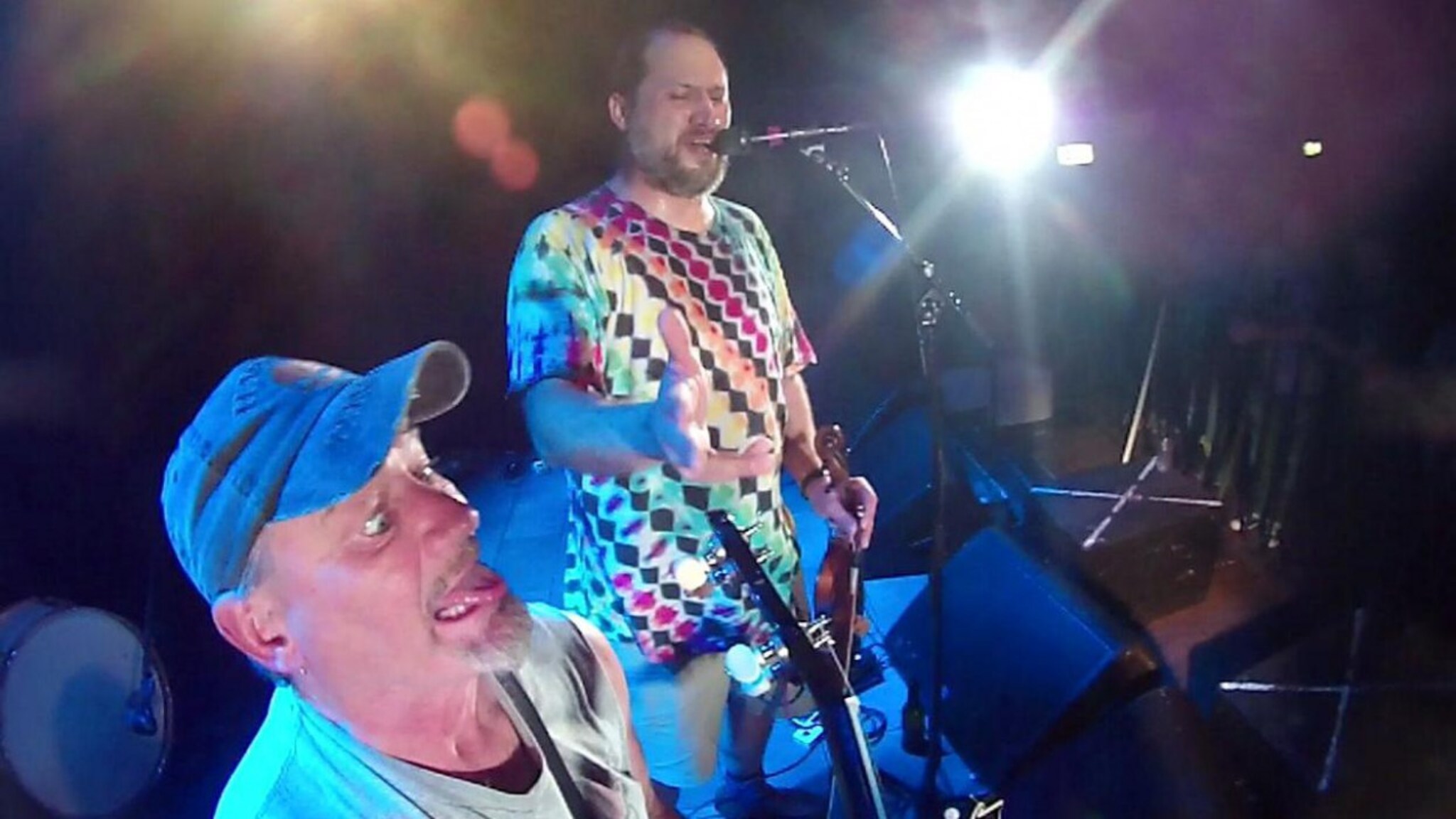 Hayseed Dixie tolker Bohemian Rhapsody