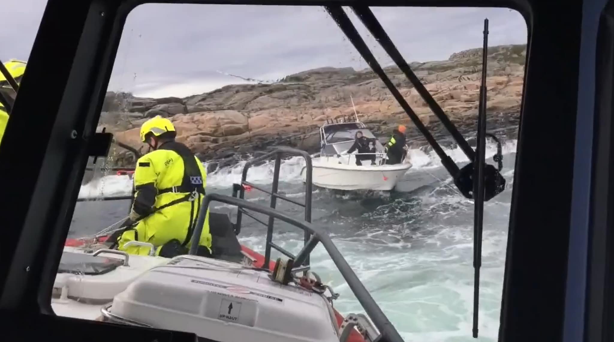 Se video av redningsaksjonen utenfor Kristiansand