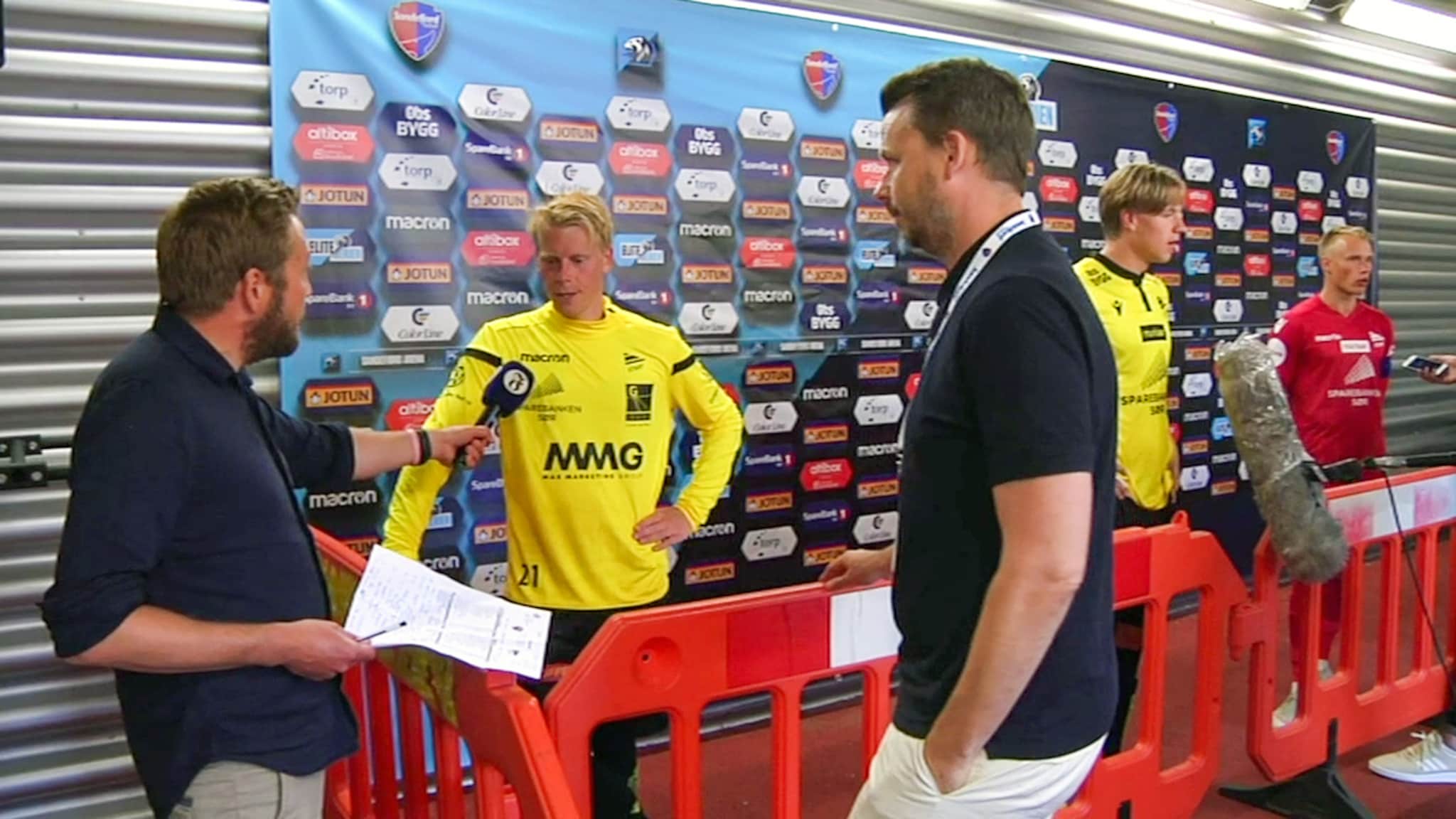 VIDEO: Reaksjoner og intervjuer etter Sandefjord - Start