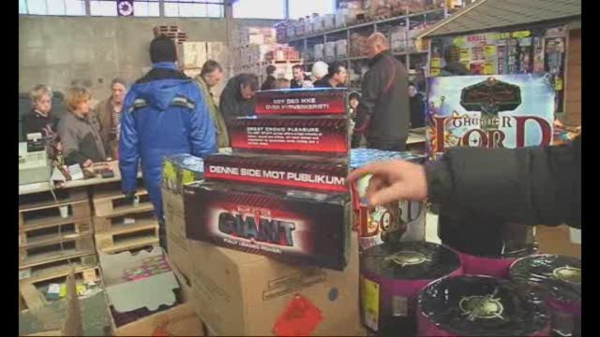 - Selger mest bomber