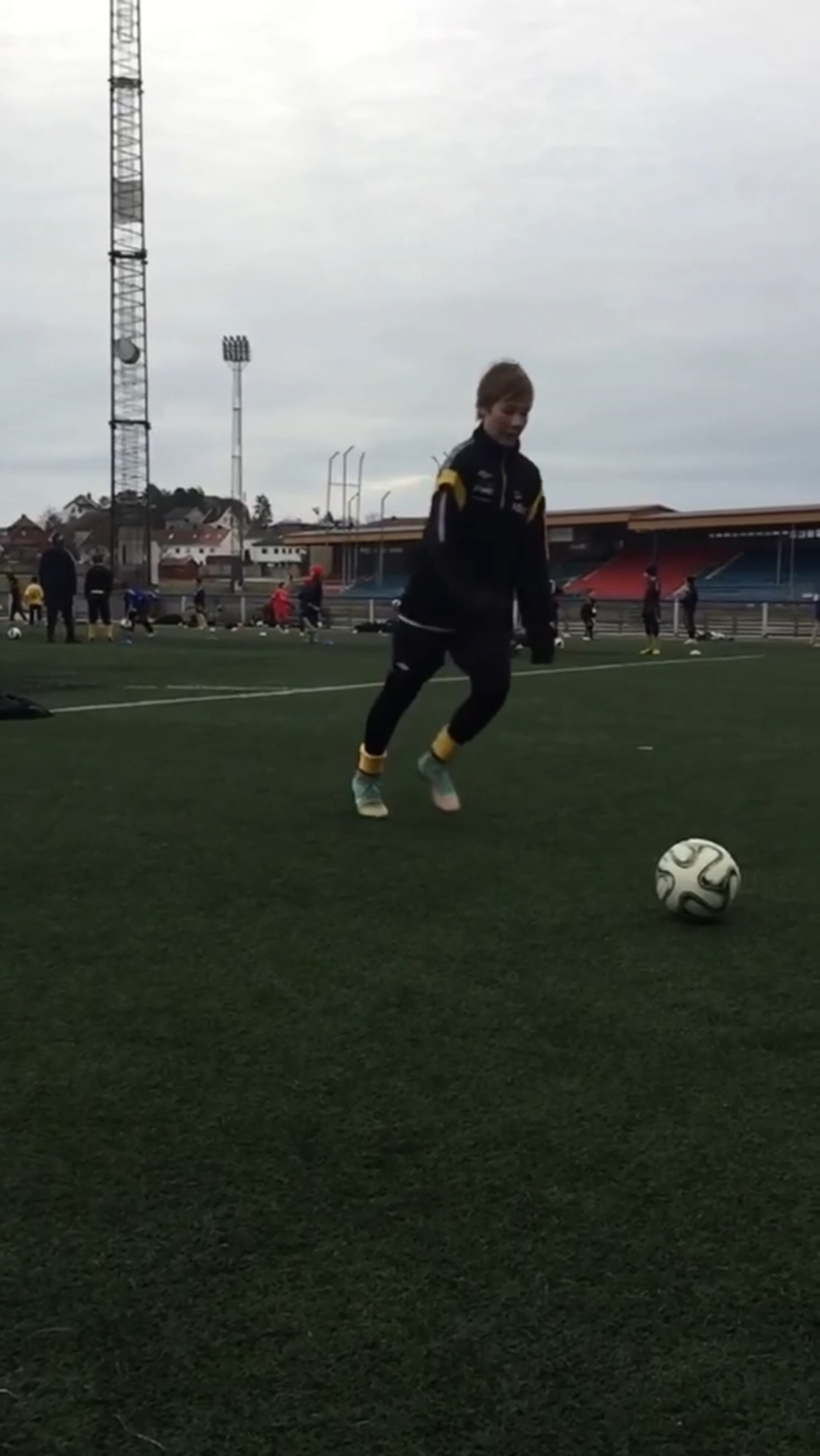 Her trener Jakob Ugland som 12-åring