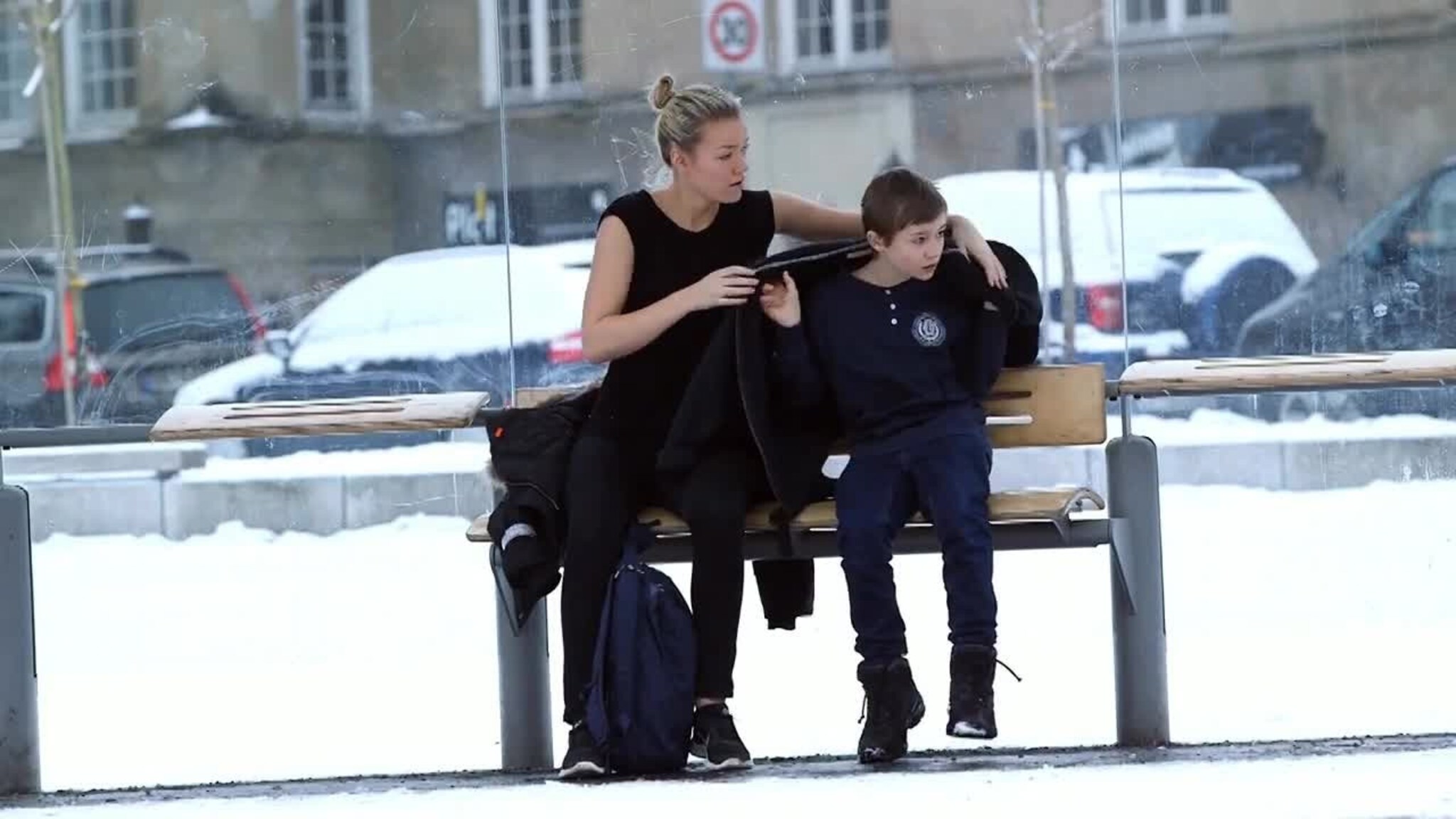 Hadde du gitt jakken din til Johannes som fryser?