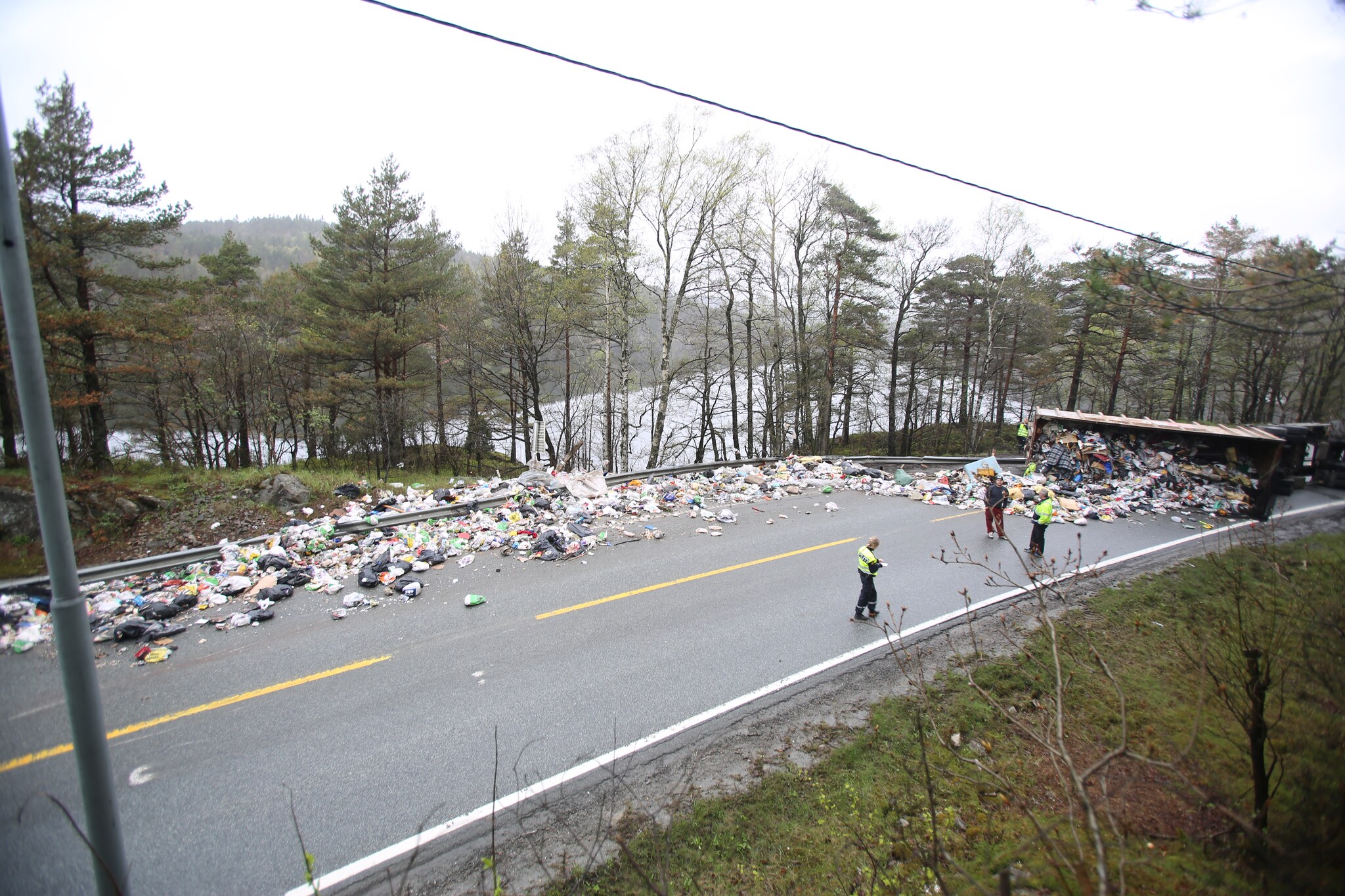 Søppel sperrer E 39