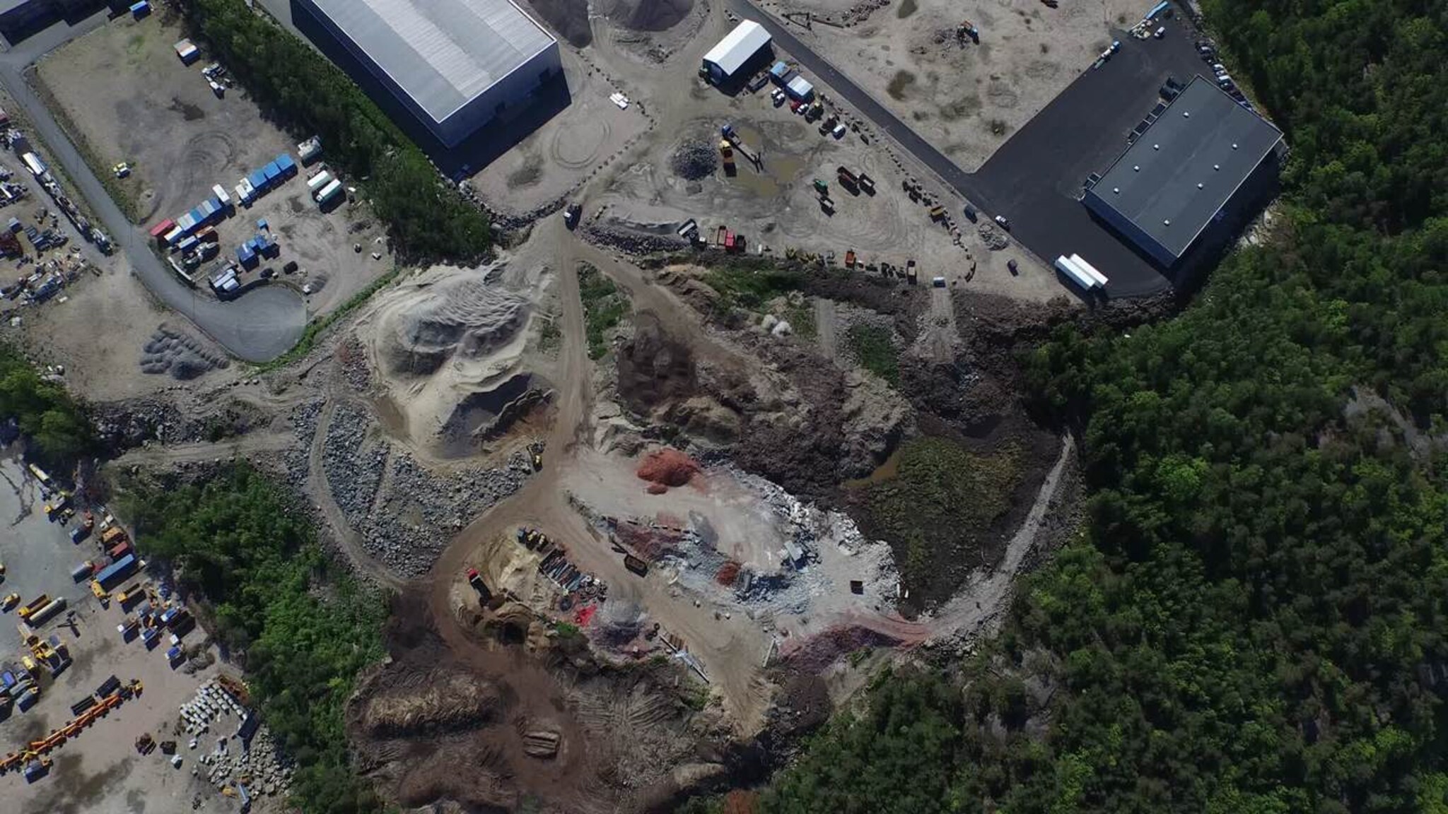 Her dumpes masse på Frustøls deponi