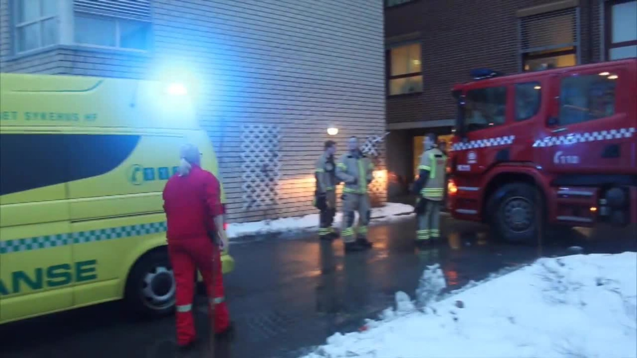 Fem til sjekk etter sykehjemsbrann