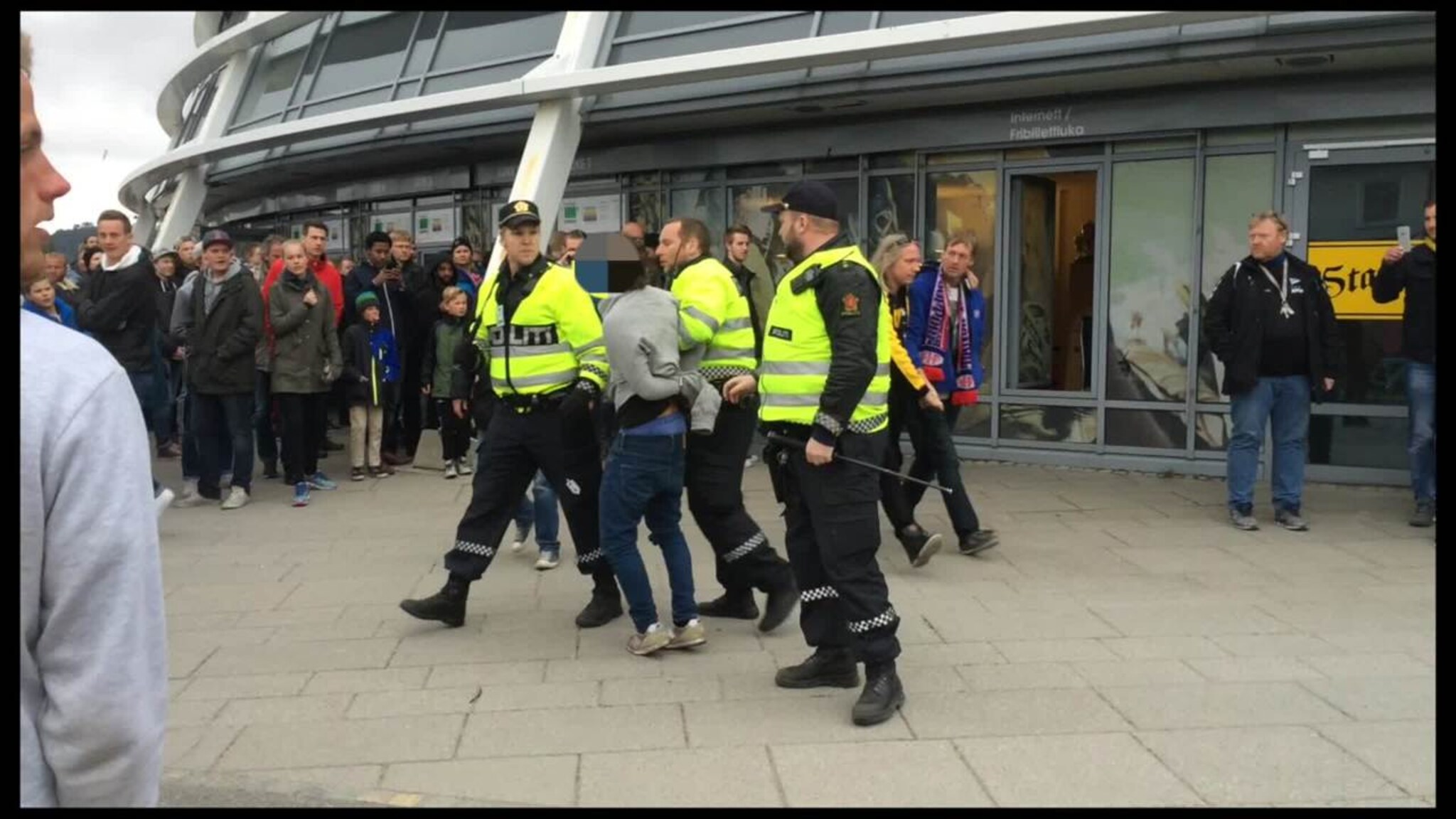 VIF-supportere pågrepet av politiet