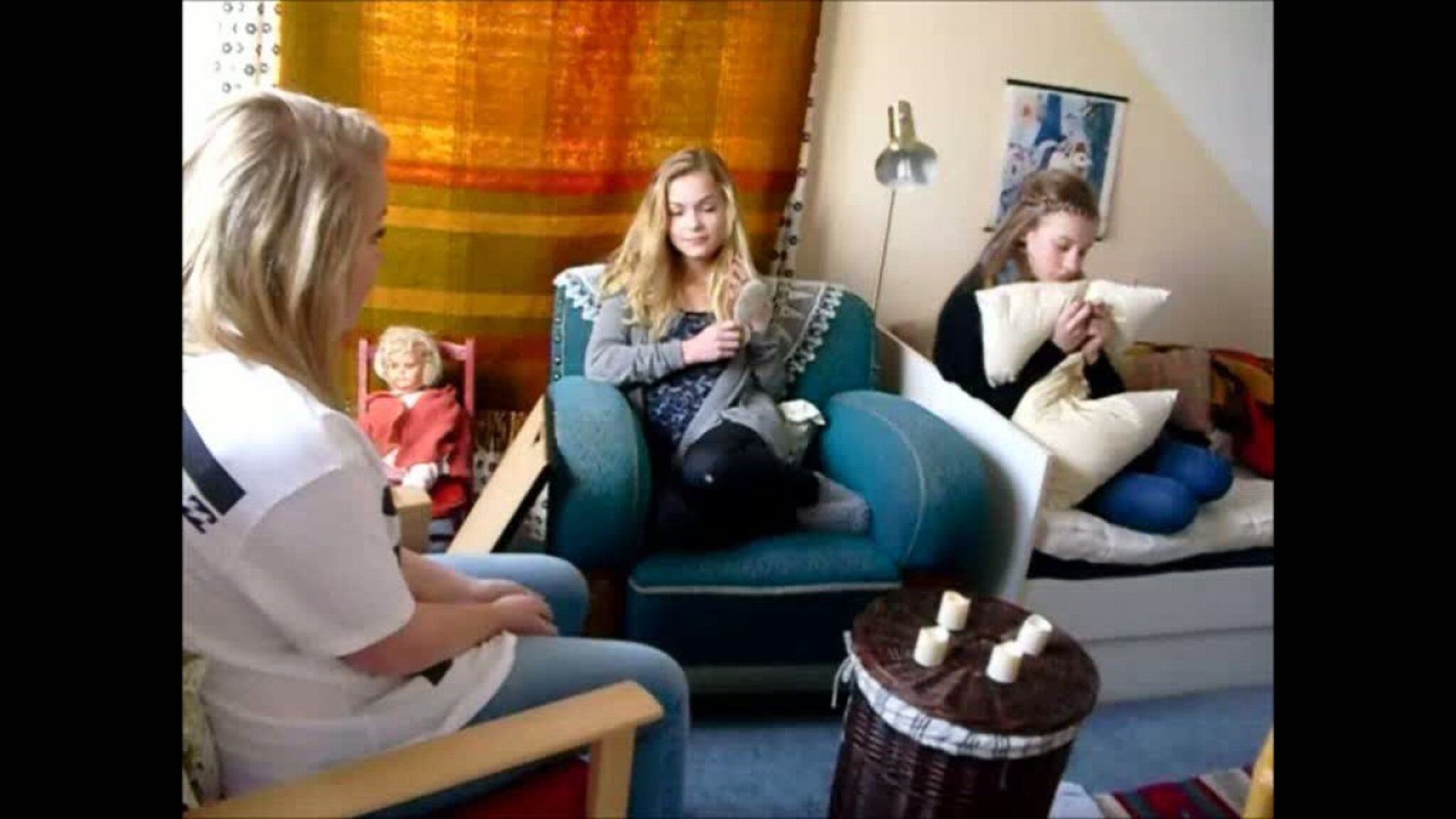 FILM 47: Alice in Hytteland