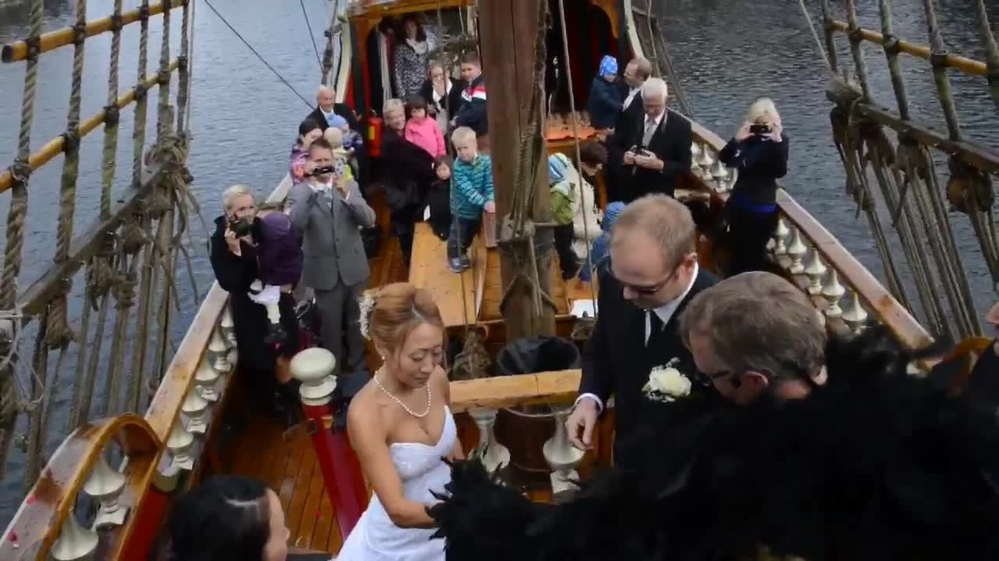 Sjørøverbryllup på Sabeltann-skuta