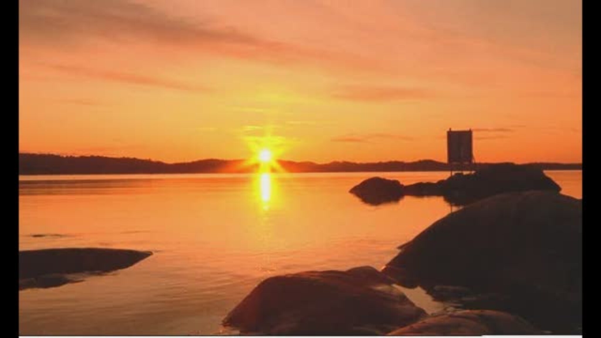 Nyt soloppgangen utenfor Kristiansand