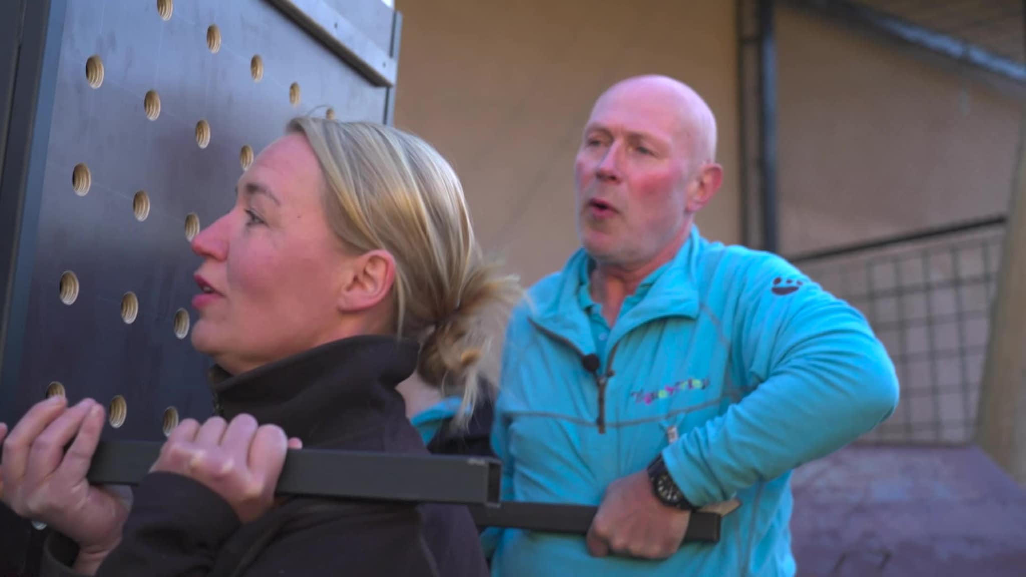 Her kommer løvene til Dyreparken