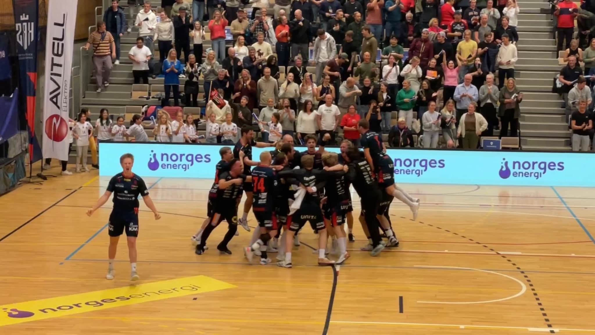 Video: Her jubler KRS etter seieren over ØIF