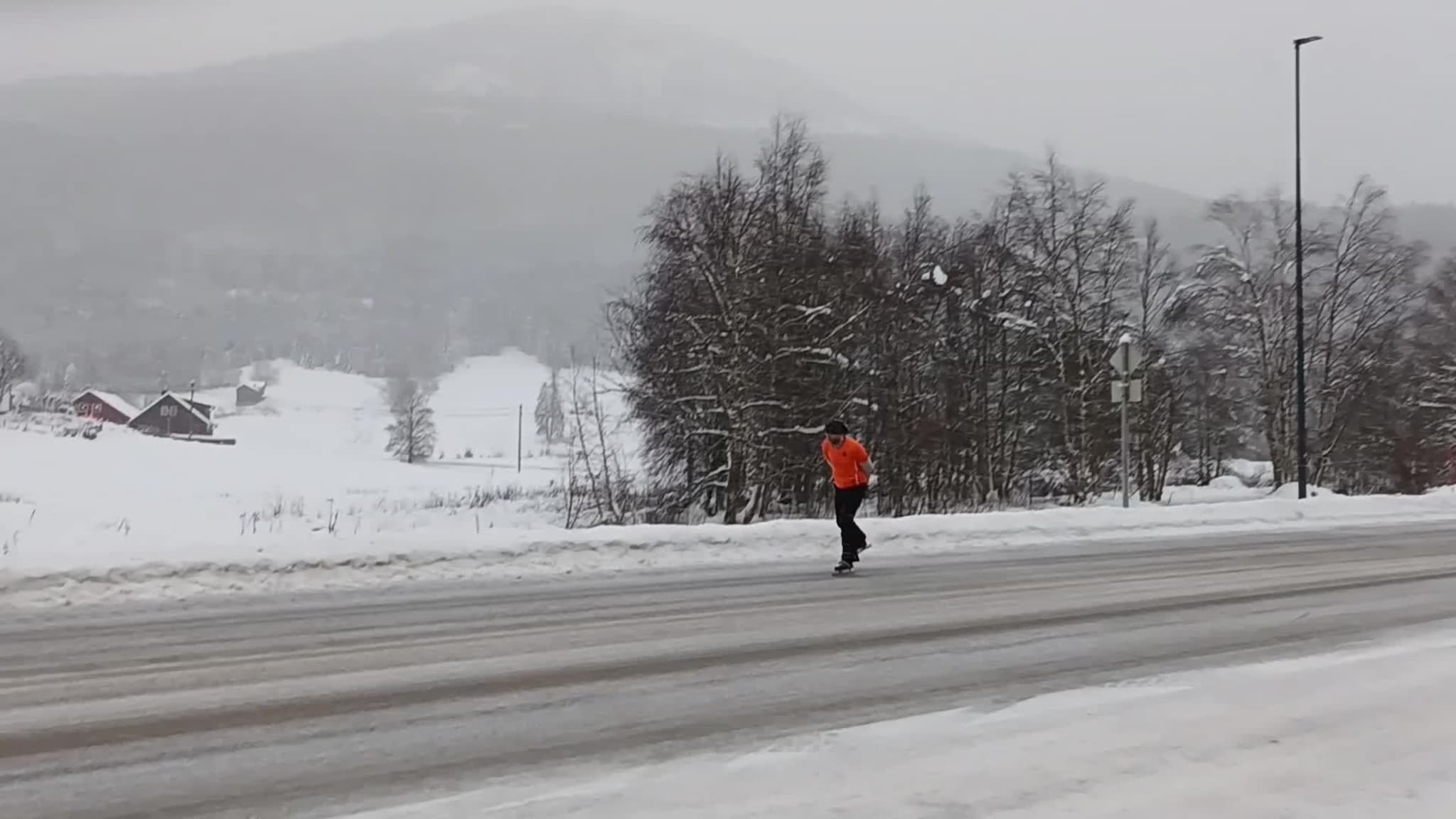 Skøyting på riksvei 9