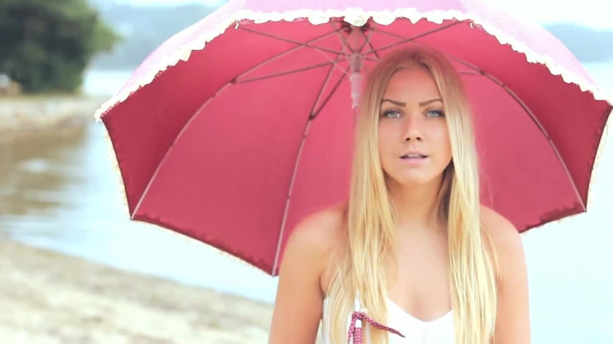 Amalie: Need You Here