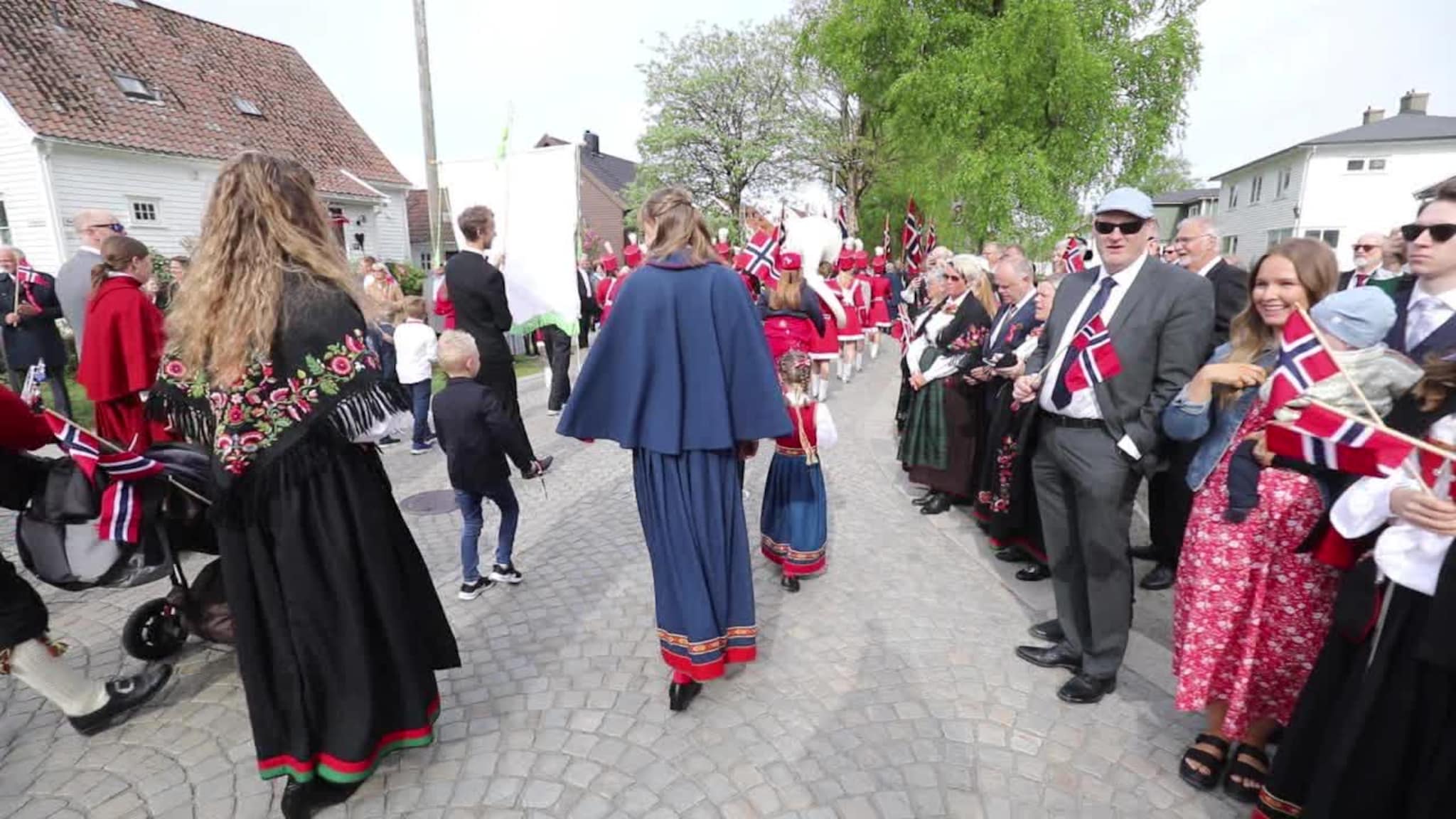 17. mai i Mandal 2022