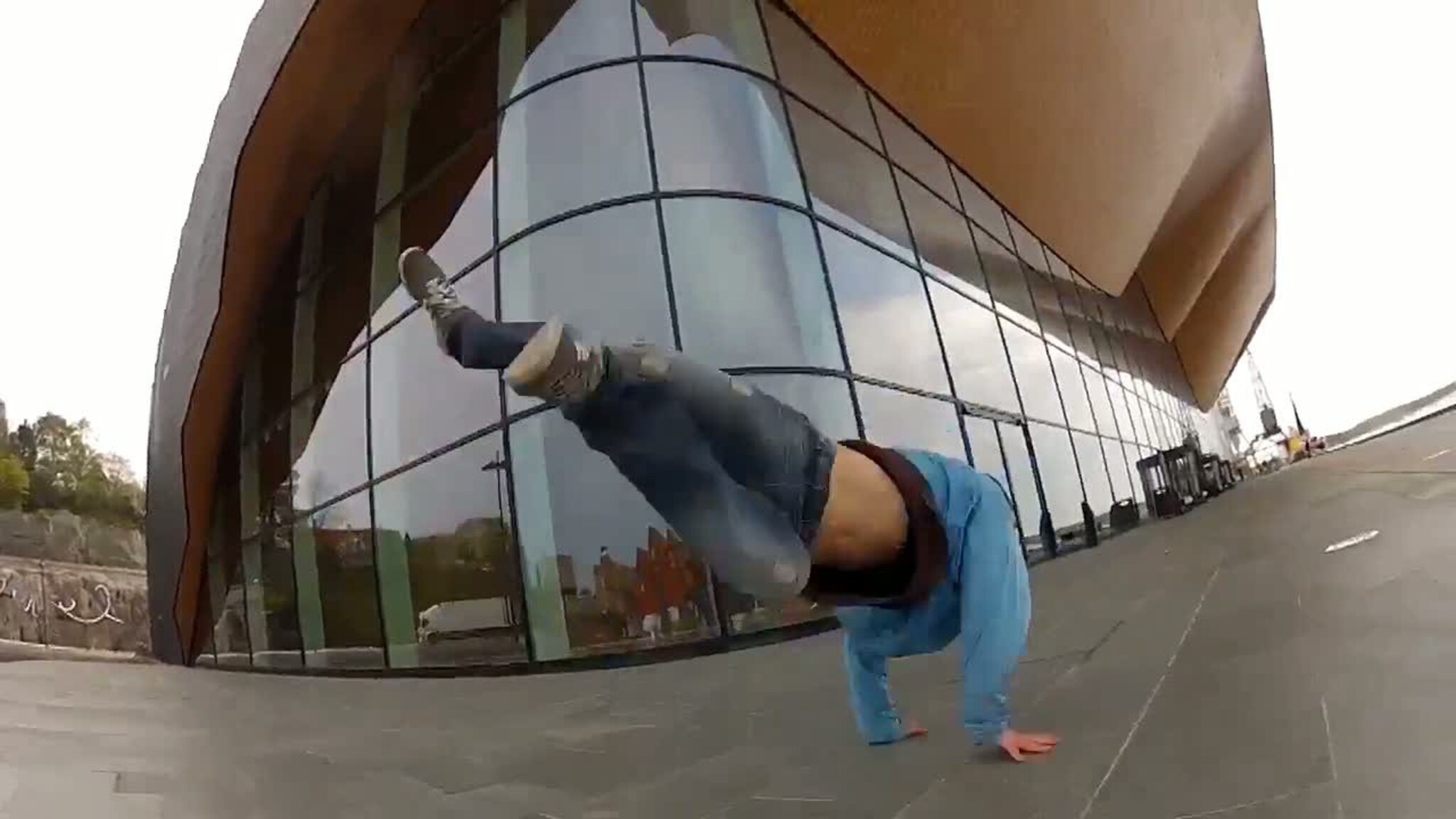 Raymond Brocks breaker