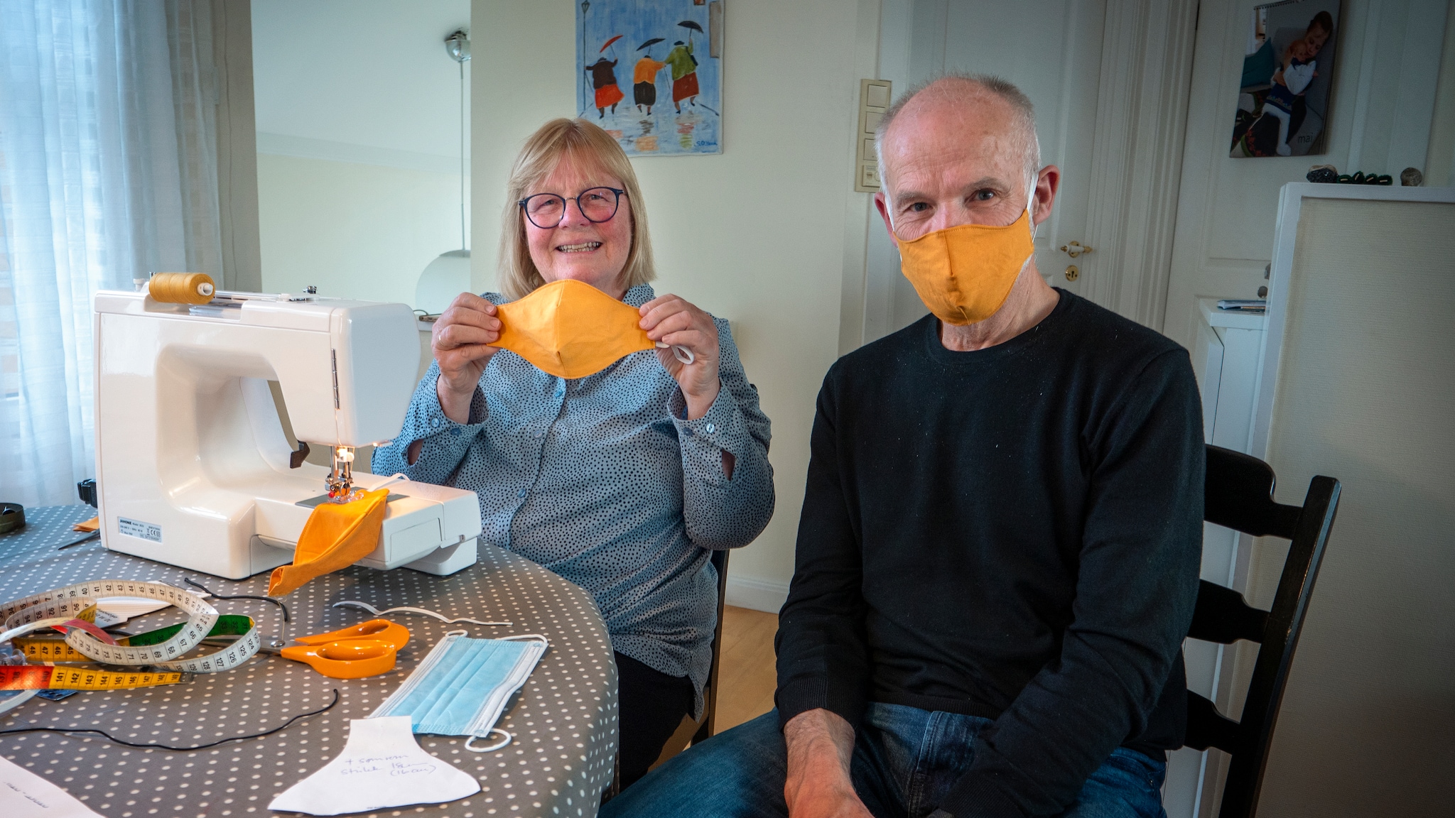 VIDEO: Slik lager du din egen ansiktsmaske