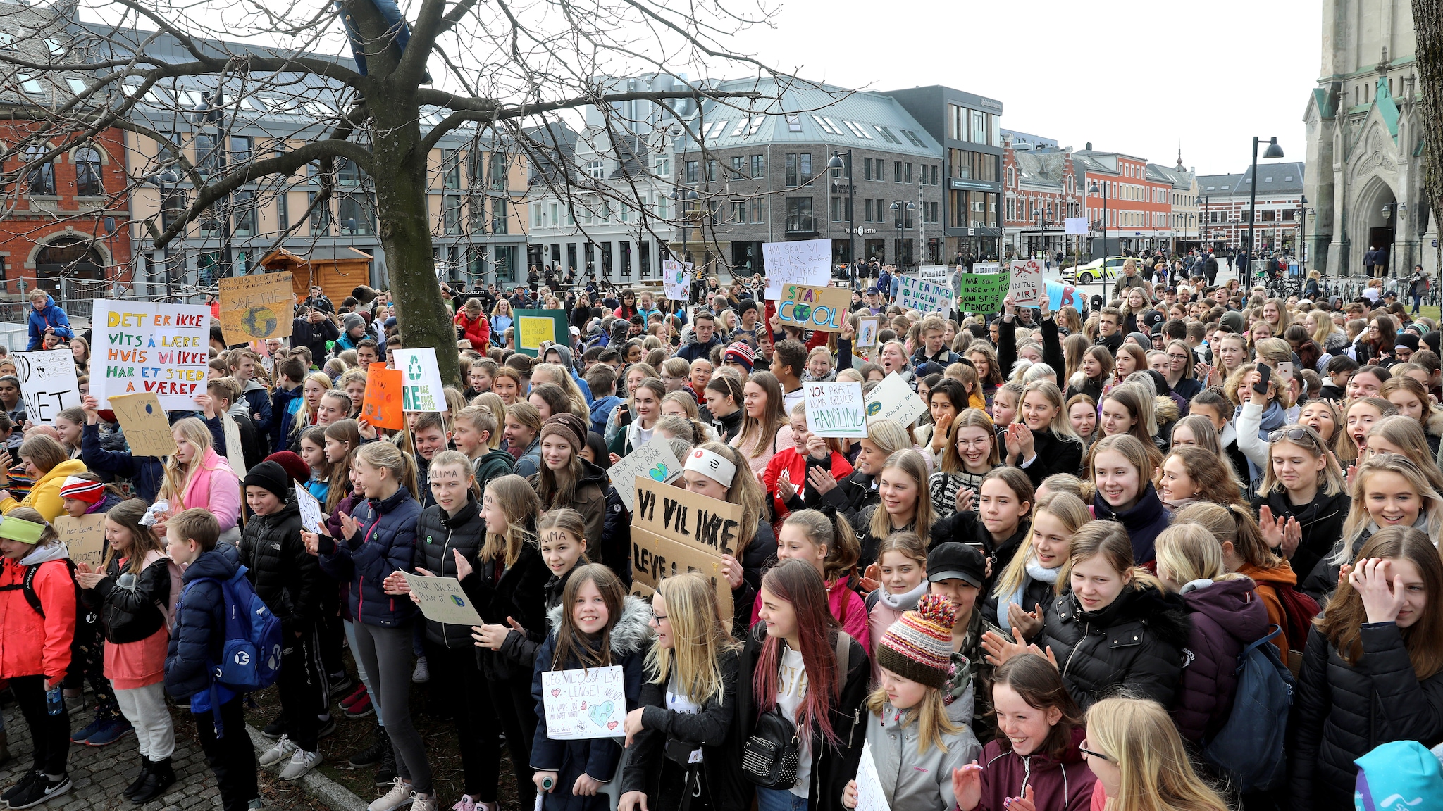 VIDEO: Se klimastreiken fra Torvet i Kristiansand her