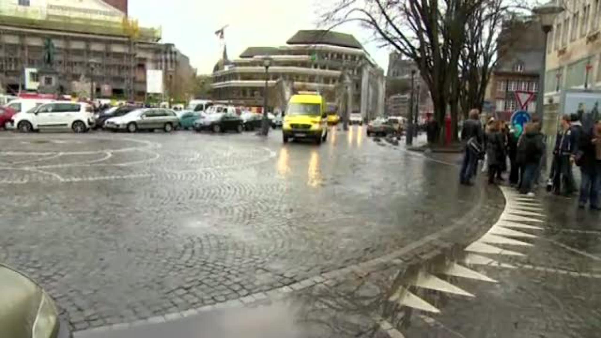 Minst fire døde i skytedrama i Belgia