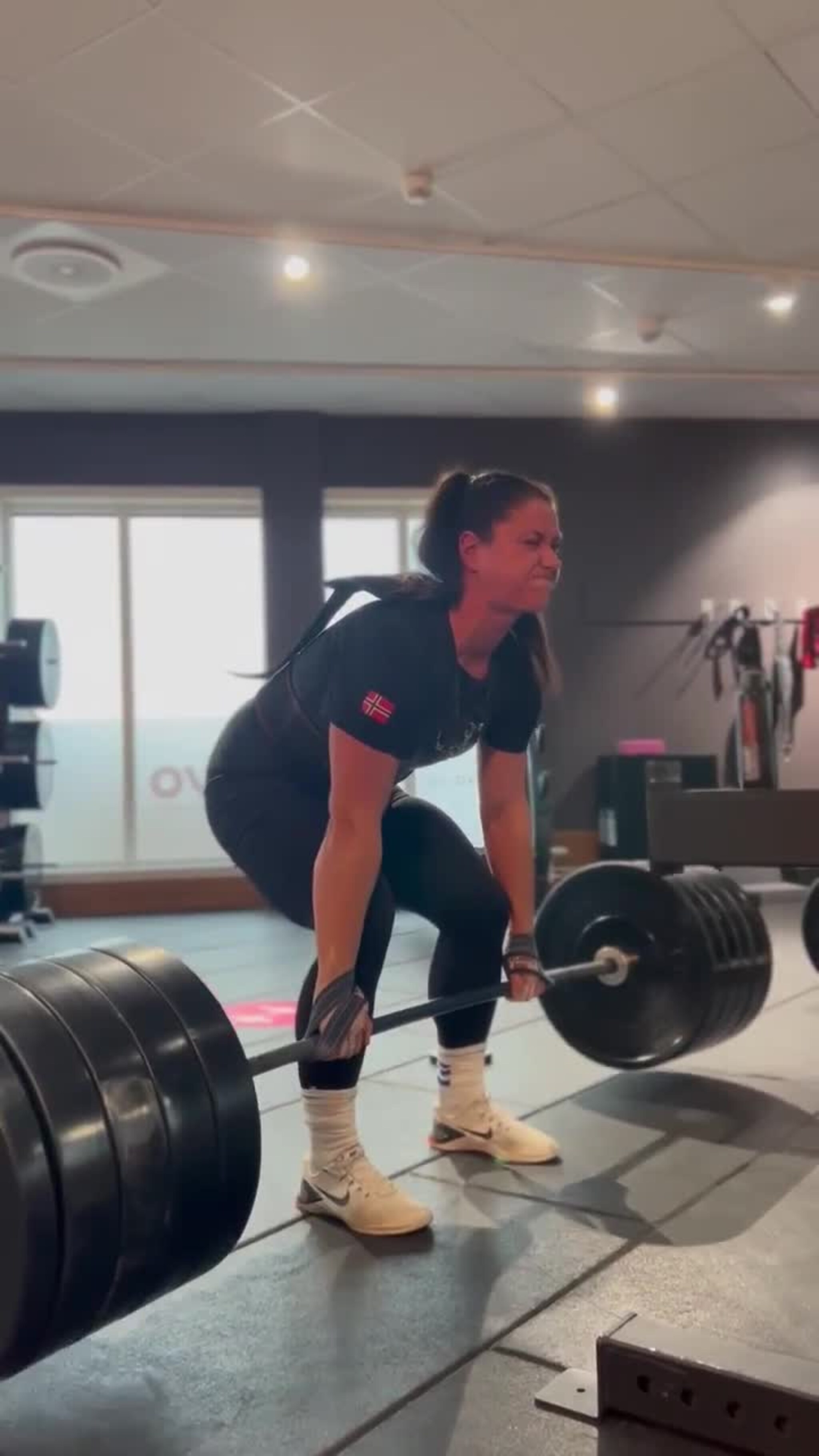 Martina Arsulic perser til 200 kilo i markløft