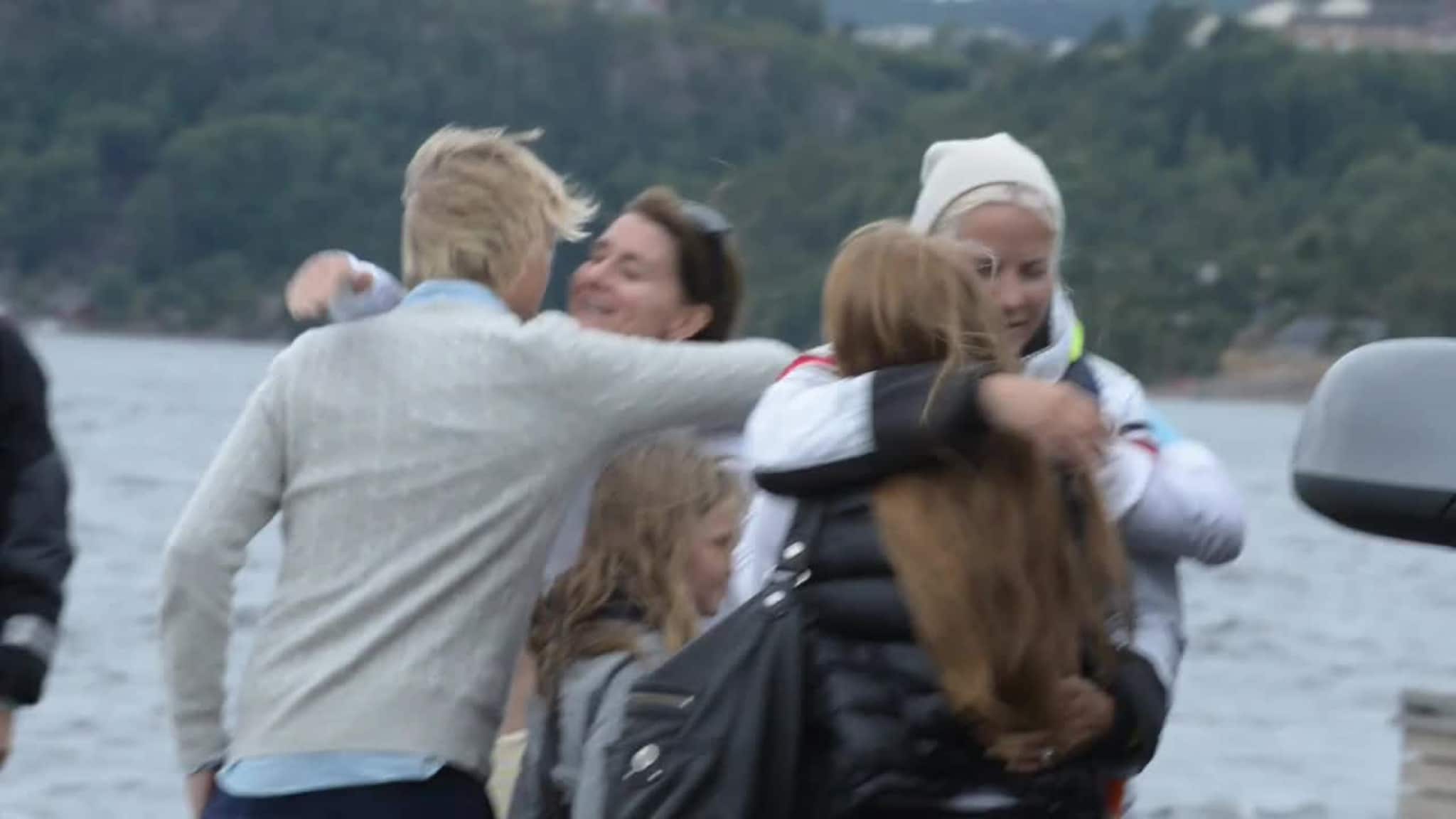Kronprinsparet tar farvel med Gates-familien