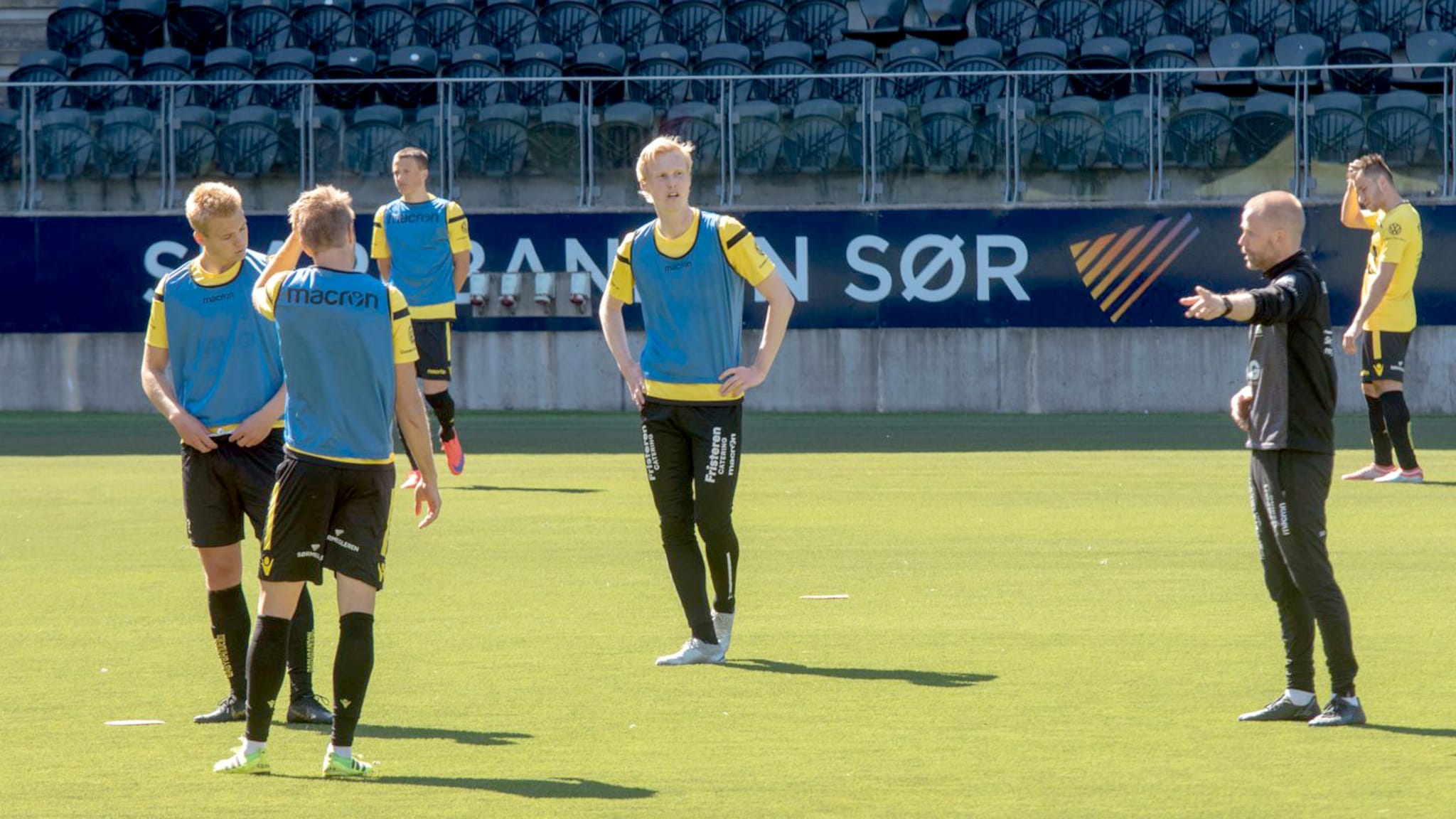 Se vår sending før Starts første kamp etter koronaen