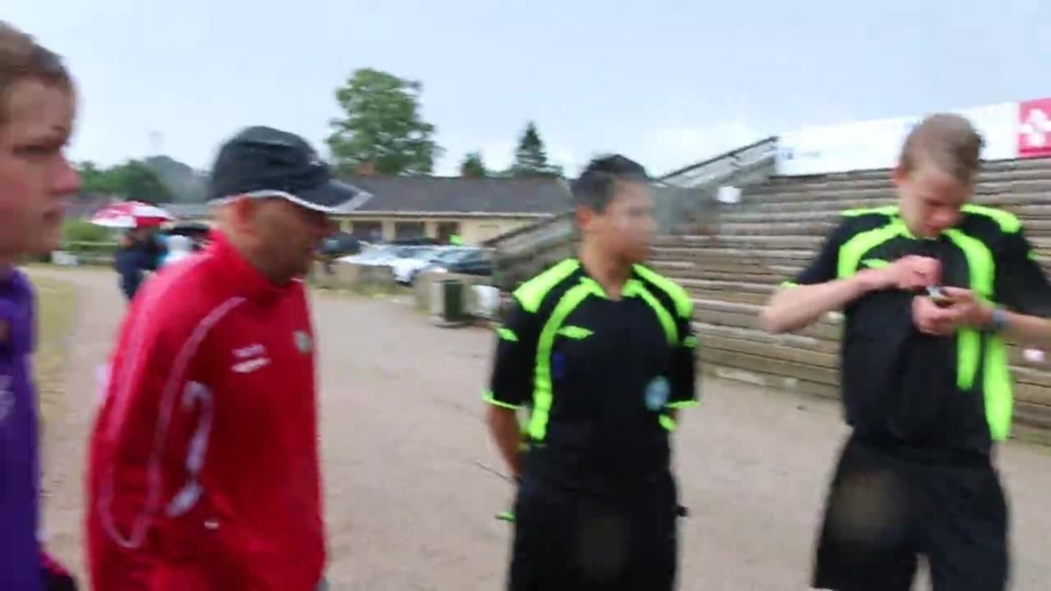 Her eksploderer laget etter å ha tatt seg til finalen på myntkast