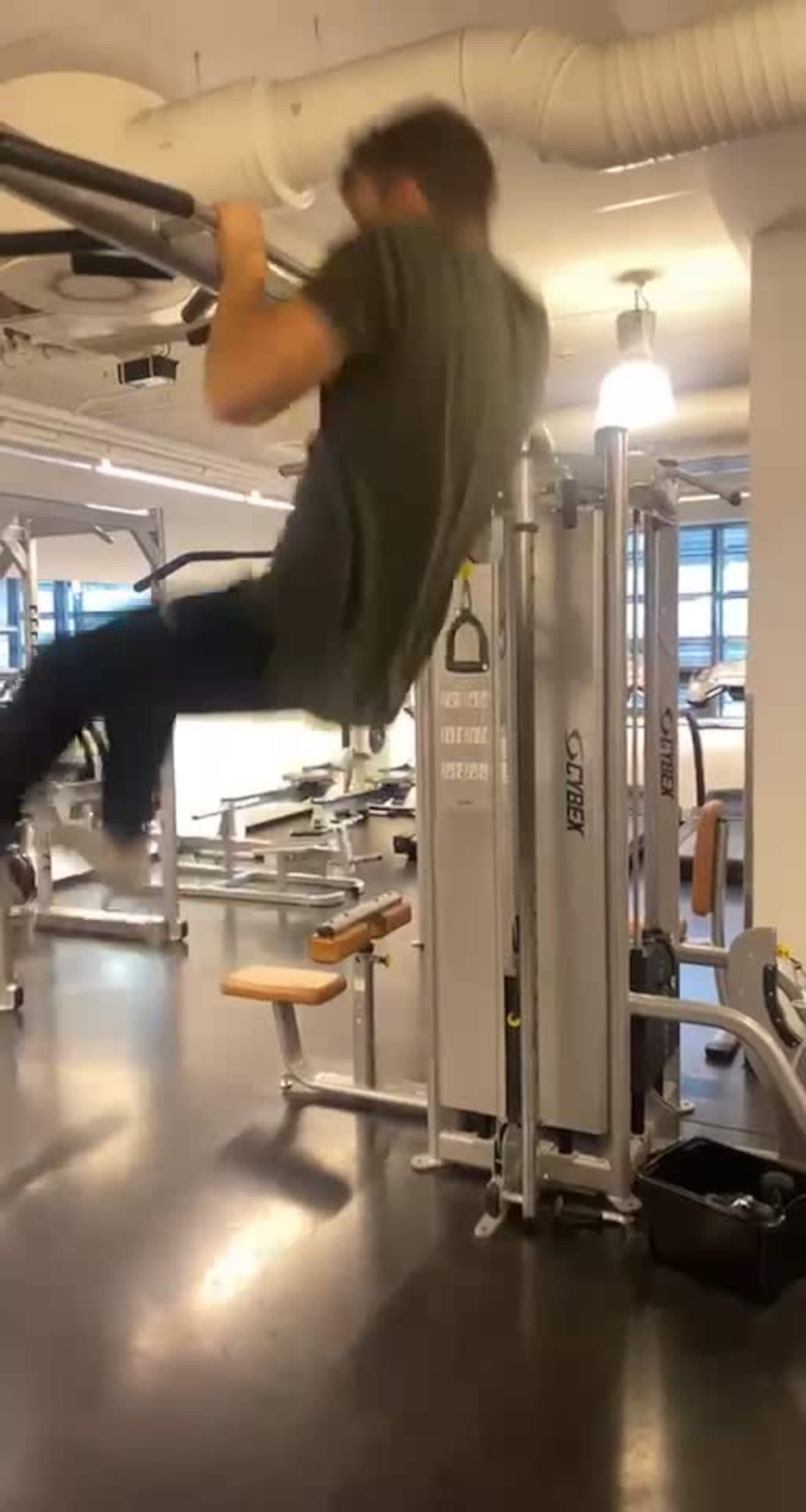 Daniel Thrana trener styrke