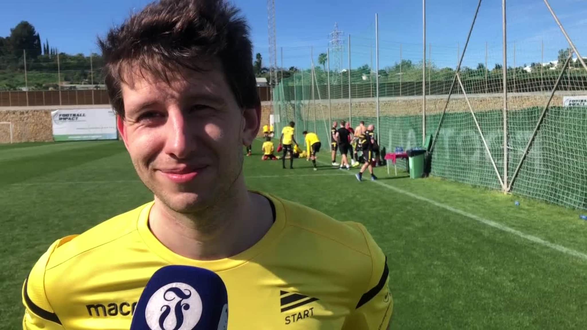 Henrik Gjesdal trener med Start