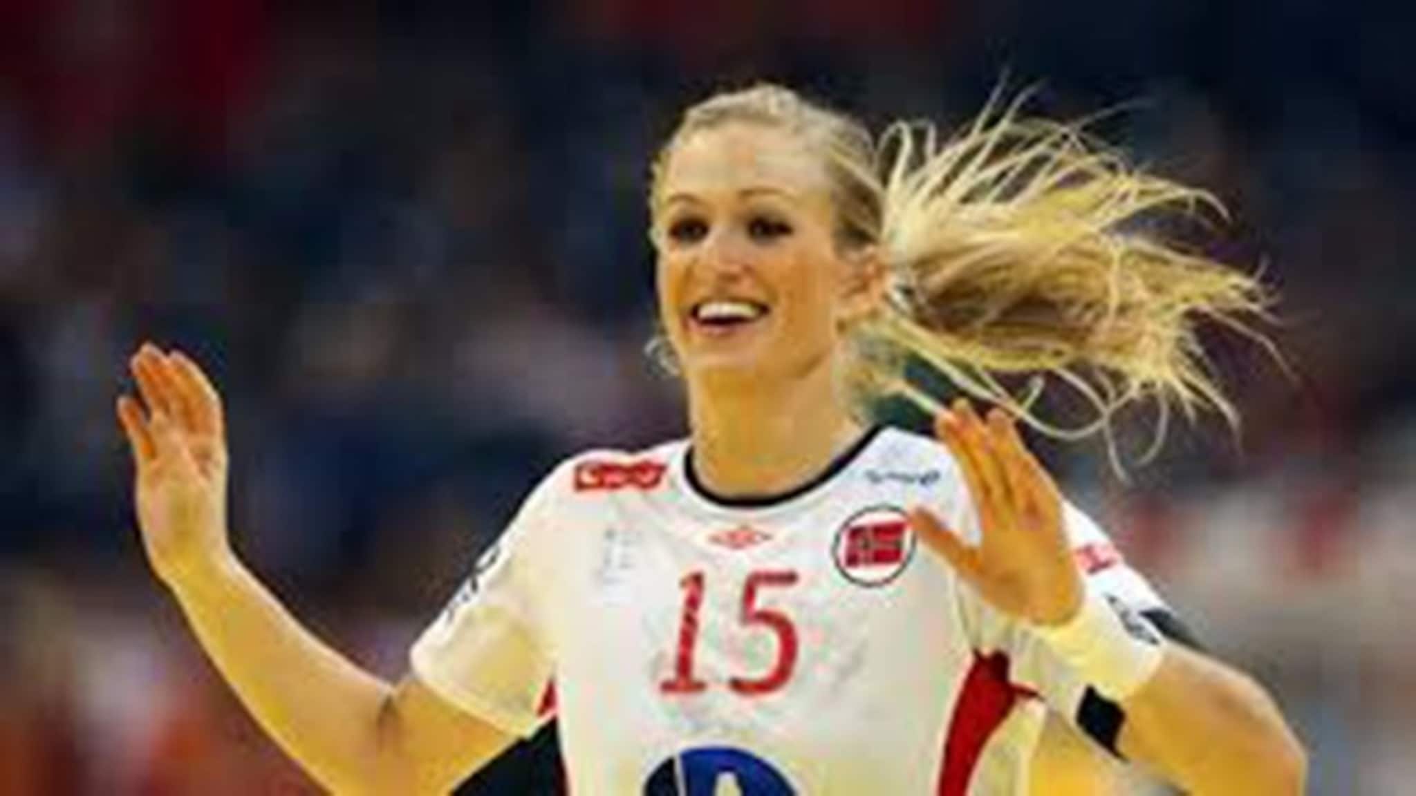 Se pressekonferansen der Vipers presenterer ny spiller