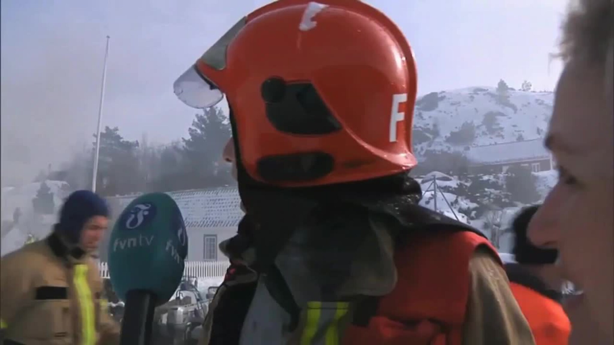 - Oi, nå er vi i ferd med å få full overtenning her