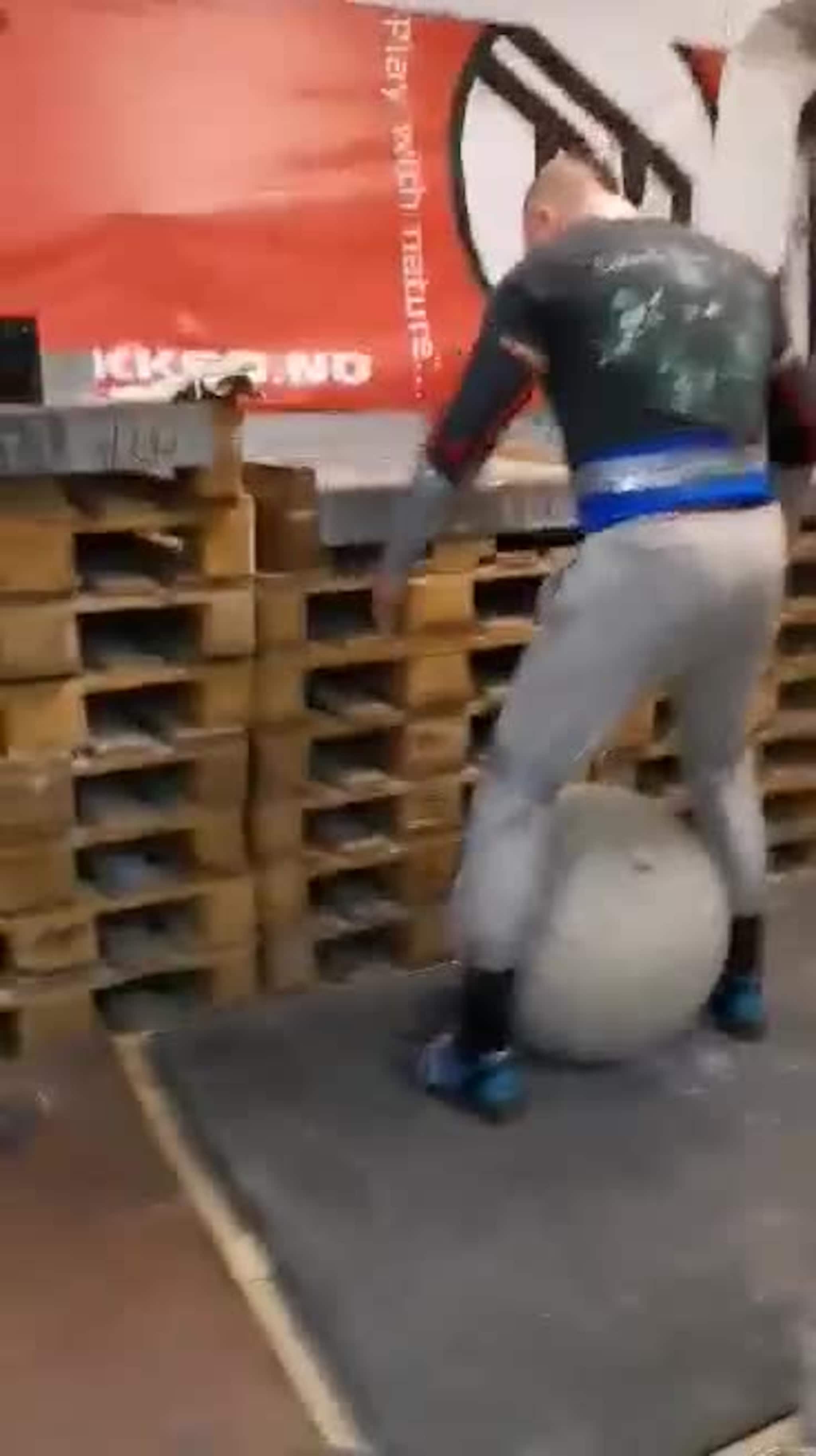 Sindre Egenes i NM strongman enkeltøvelser