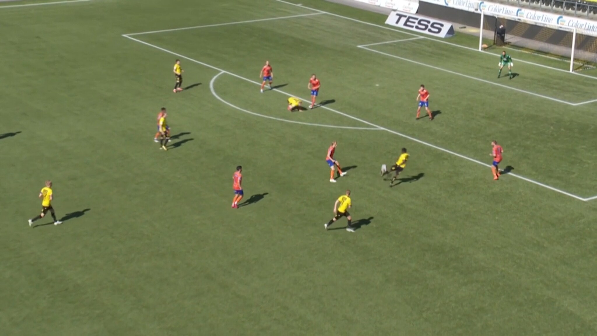 Så nære var Akinyemi scoring!