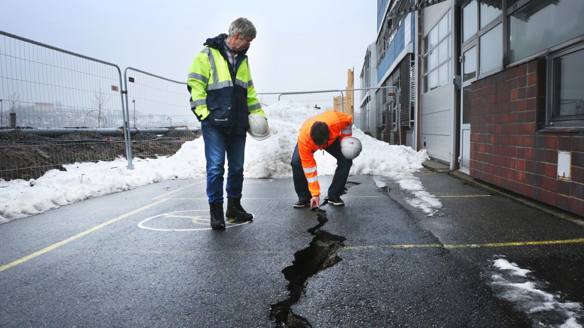 Stopper pelearbeidet på Tangen i én uke