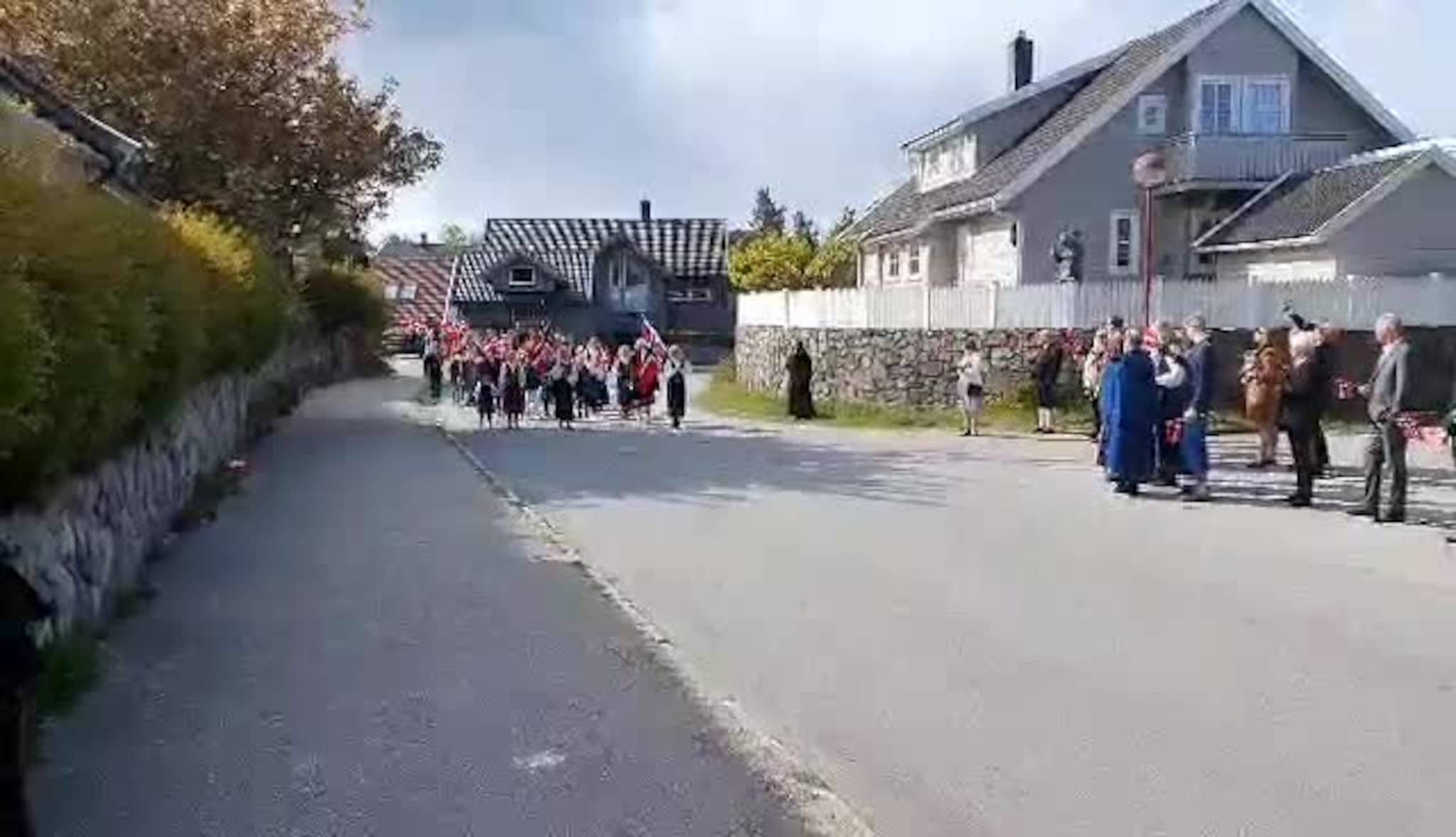 17. mai-tog på Gimlekollen