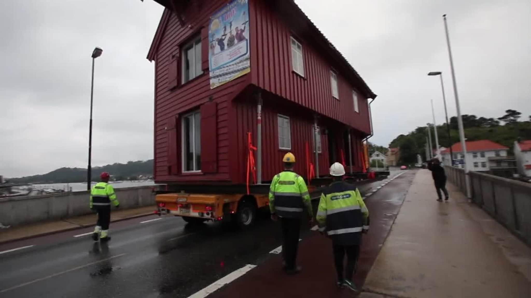 Historisk bygg flyttet