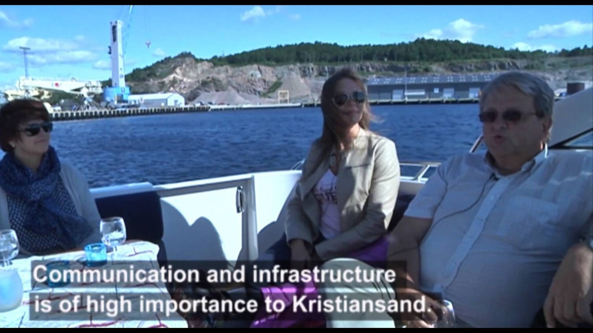 «In the same boat»