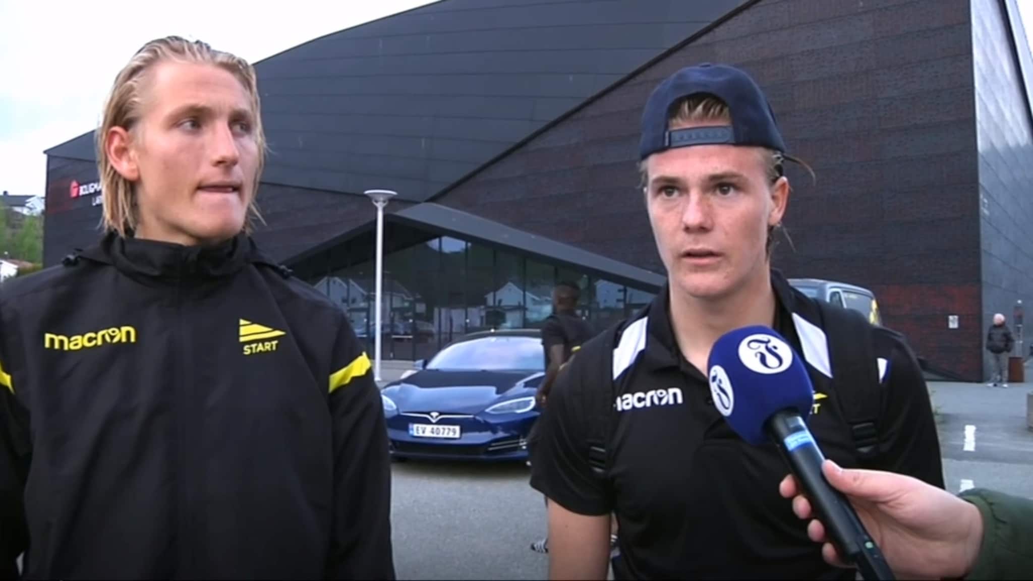 - Dette er fryktelig. Flaut!