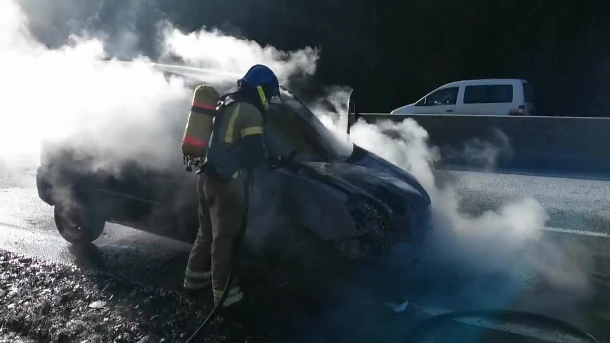 Brannvesenet slukket bilbrann på E 39