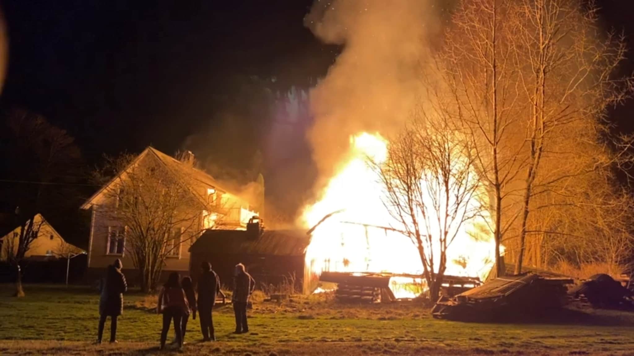Låve brant helt ned