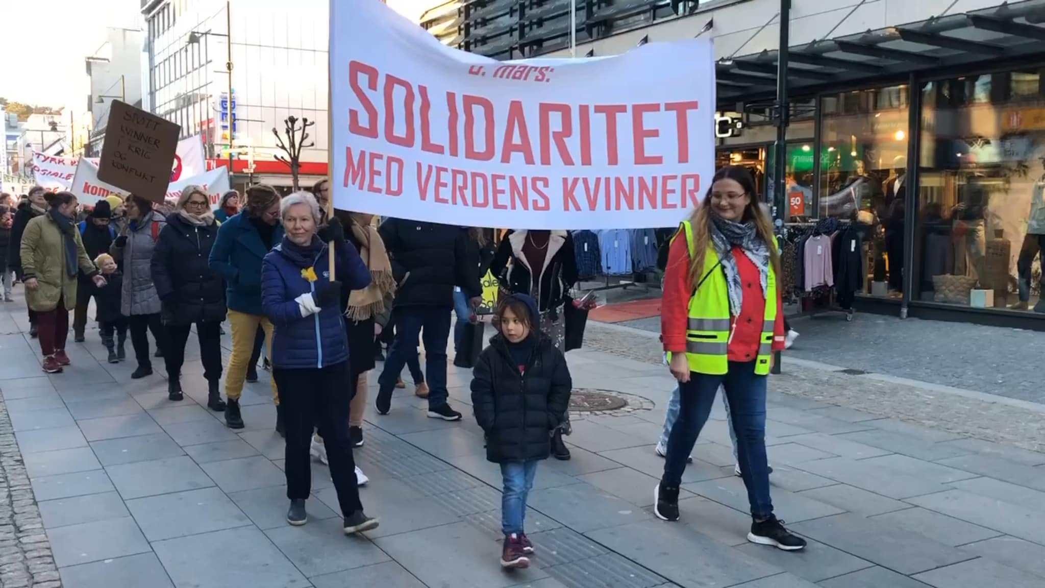 Se 8. mars-toget i Kristiansand