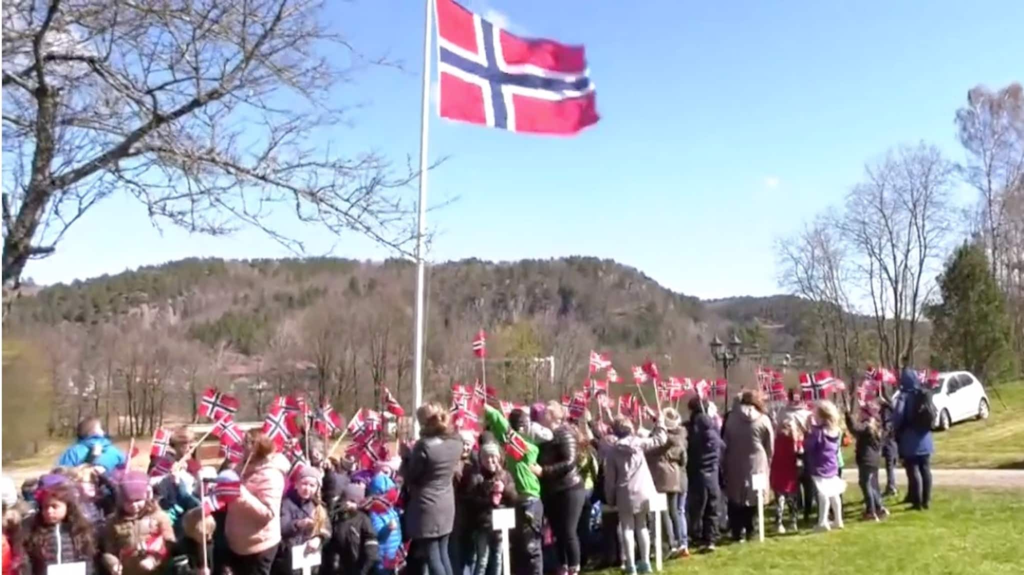 Se deler av kongebesøket i Sogndalen her