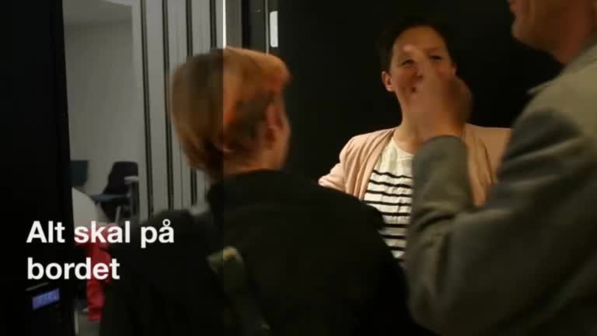Alt skal på bordet