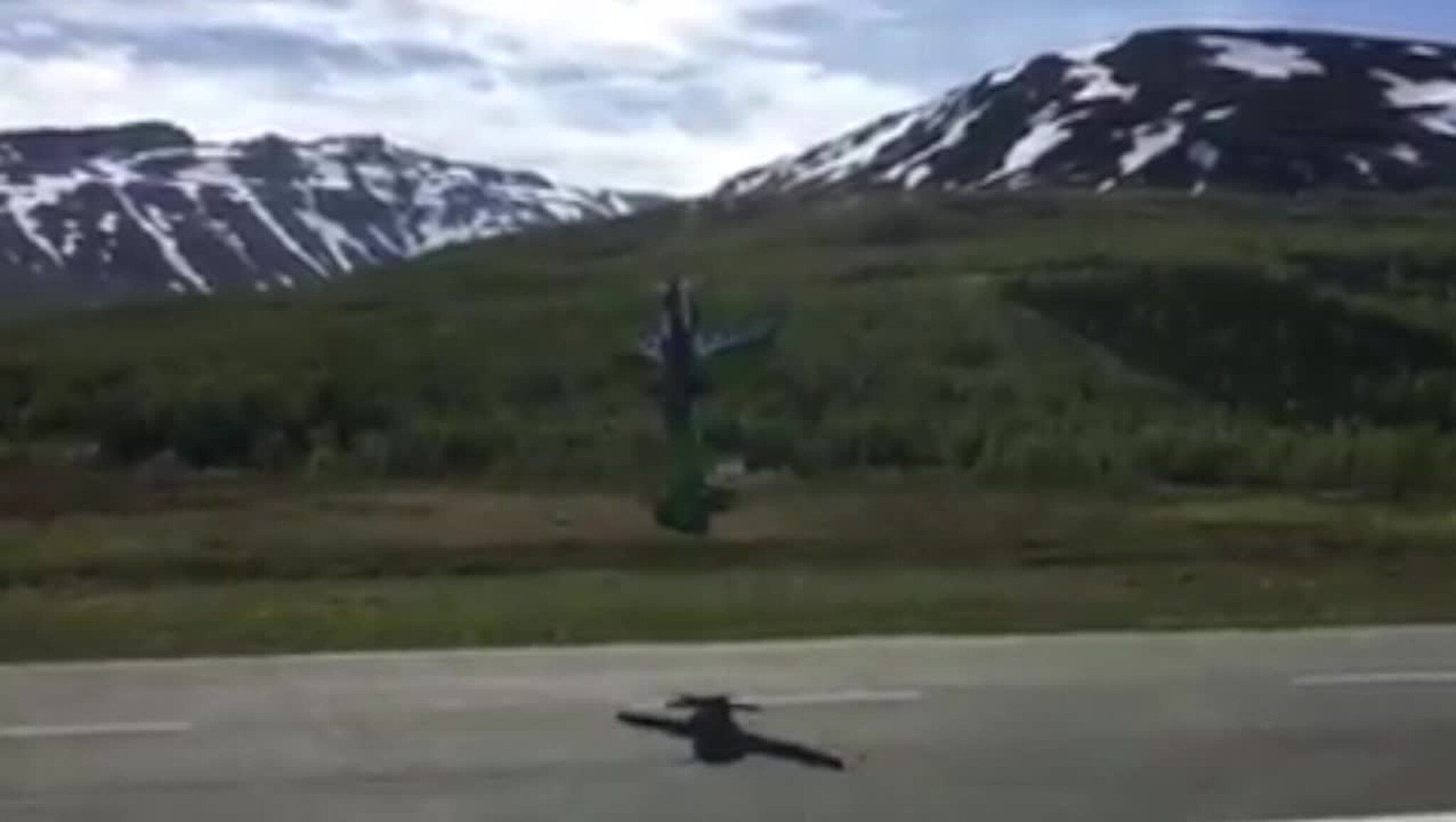 Sjekk det kule modellfly-stuntet!