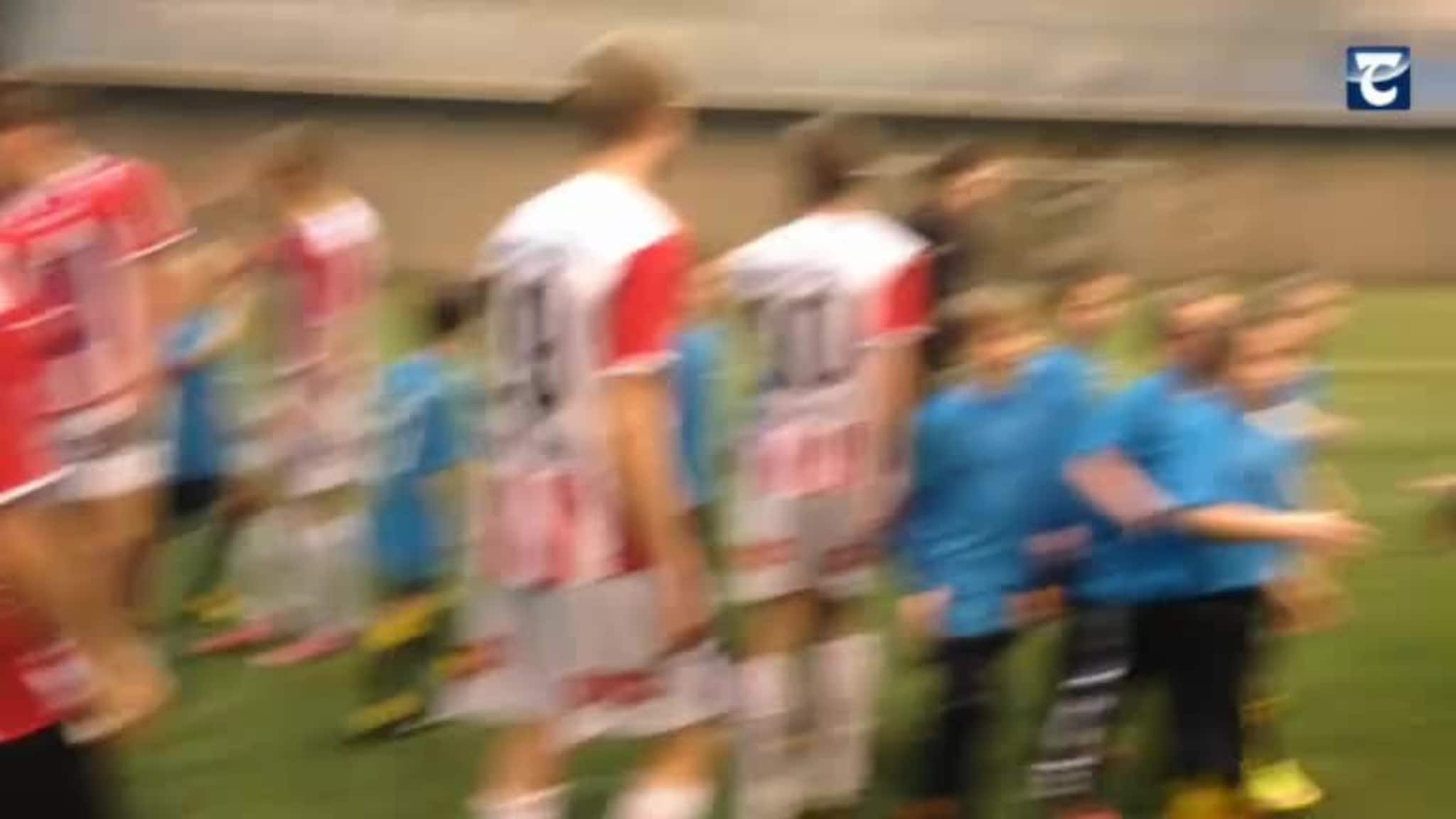 Her scorer Fredrik (10) mot TIL