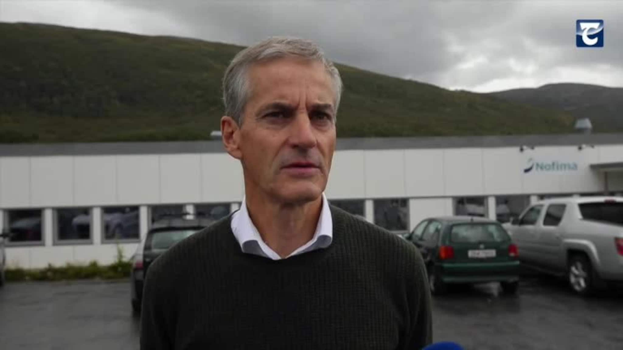 Jonas Gahr Støre på besøk hos Nofima