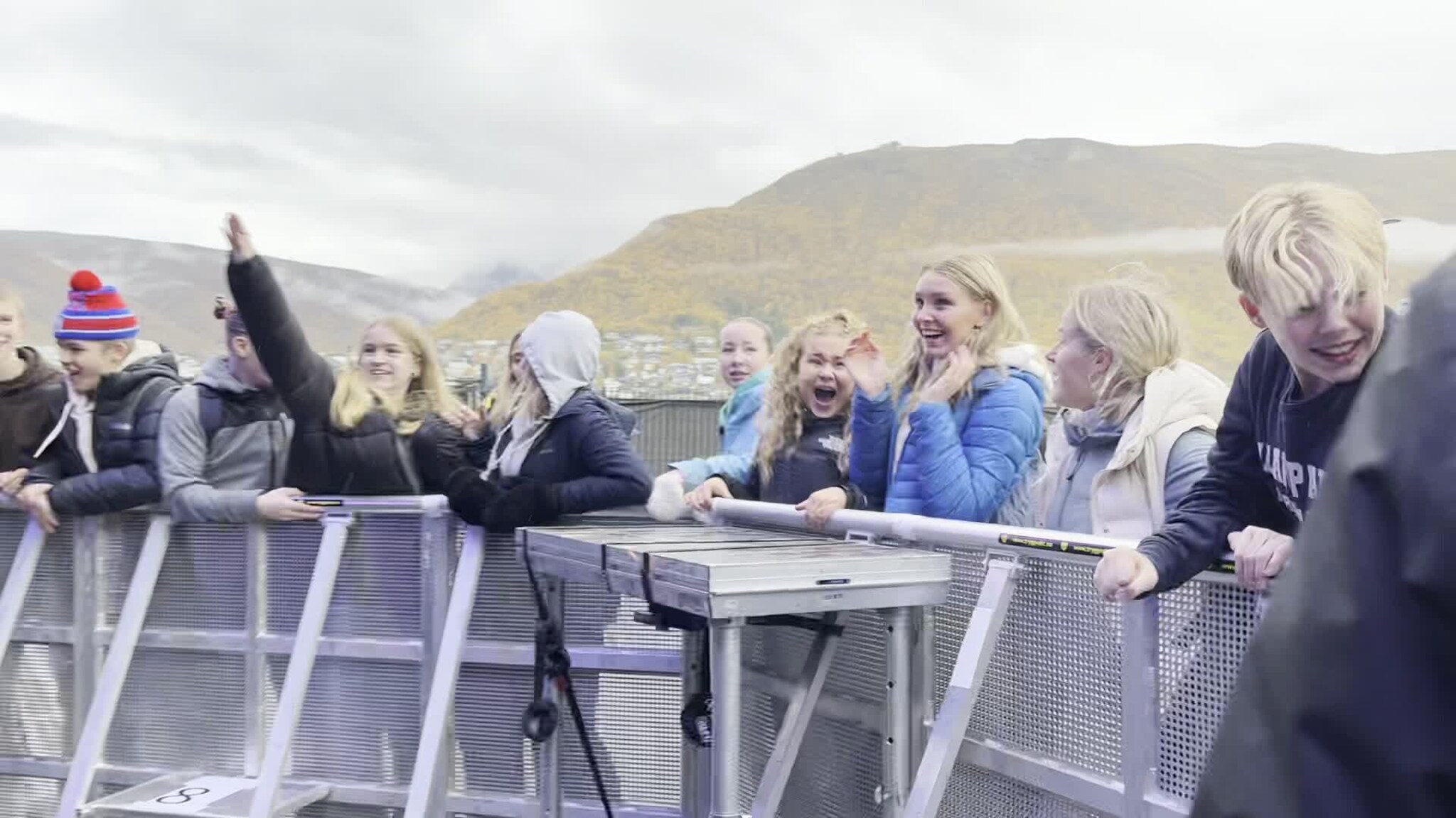 Her springer de for å sikre seg de beste plassene