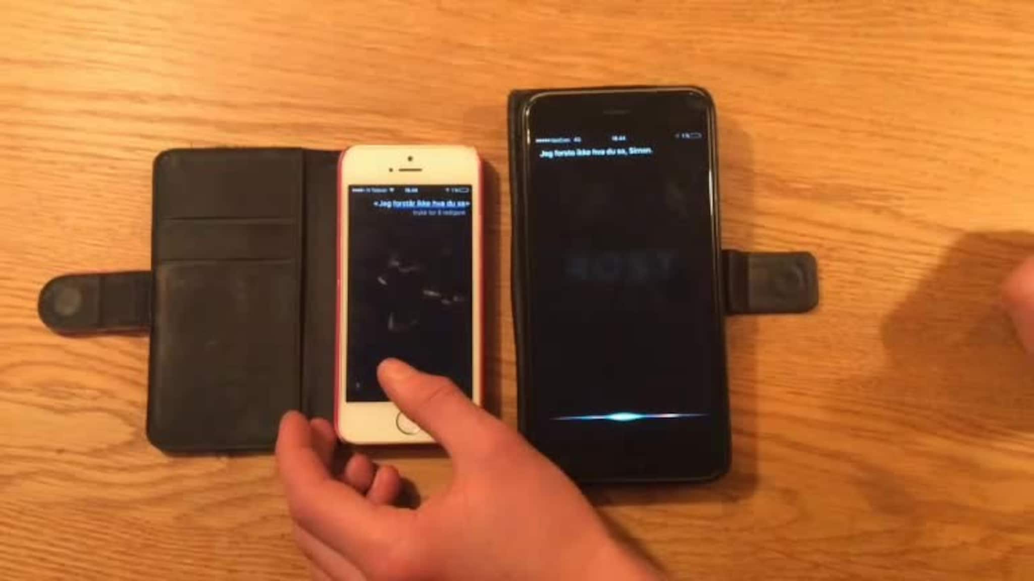 Se hva som skjer når Siri snakker med Siri